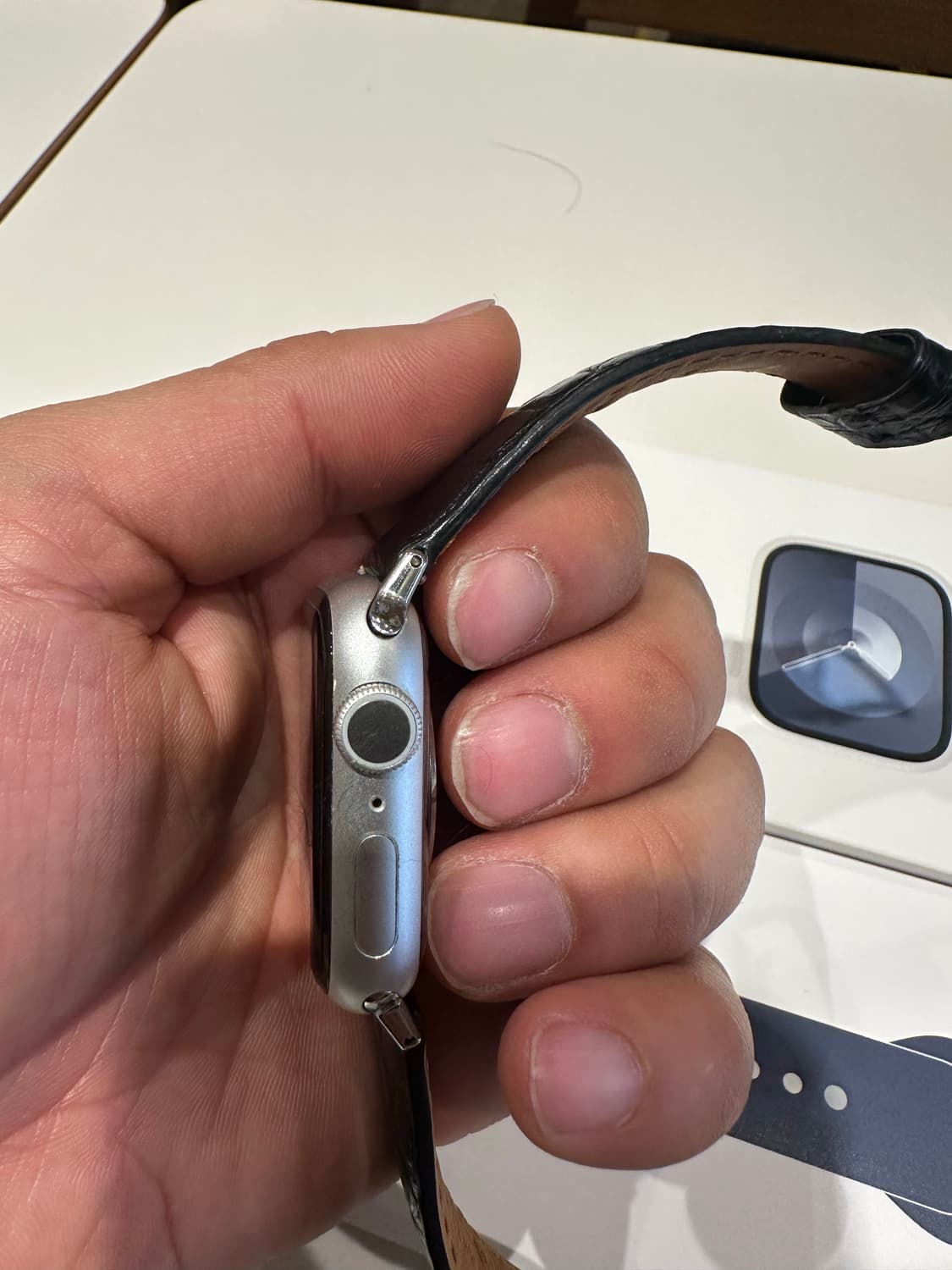 [급쳐]애플워치9 41mm gps 와이파이  실버+ 블랙 가죽 스트랩 상품이미지5