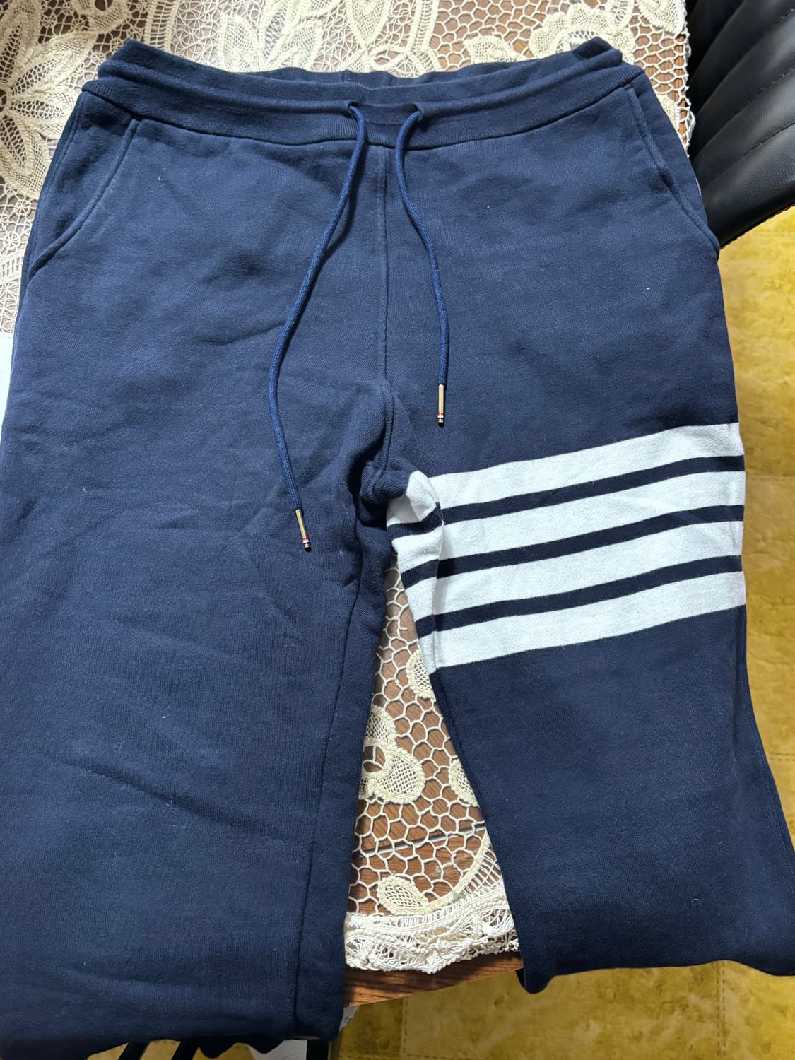 톰브라운 네이비 삼선 바지 L사이즈 급처 상품이미지1