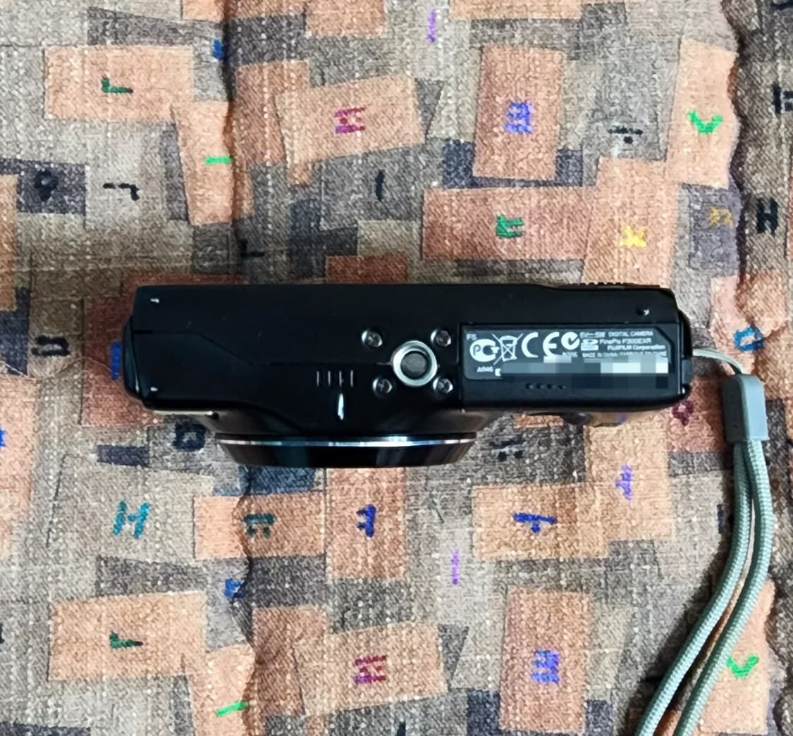 후지필름 FinePix F300EXR 빈티지 디카 팝니다. 상품이미지5