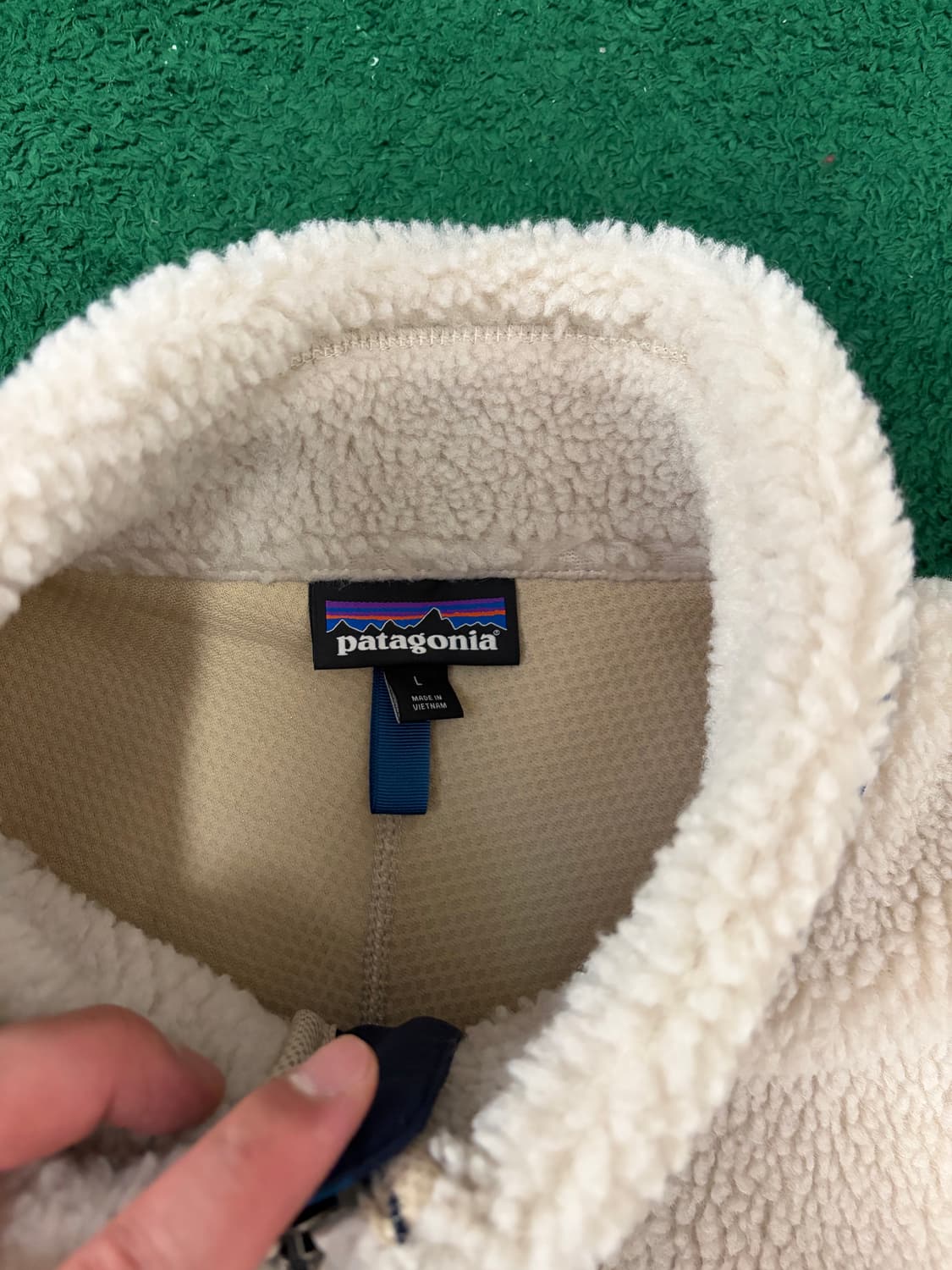 새상품급 L) 파타고니아 레트로x 네추럴 상품이미지3