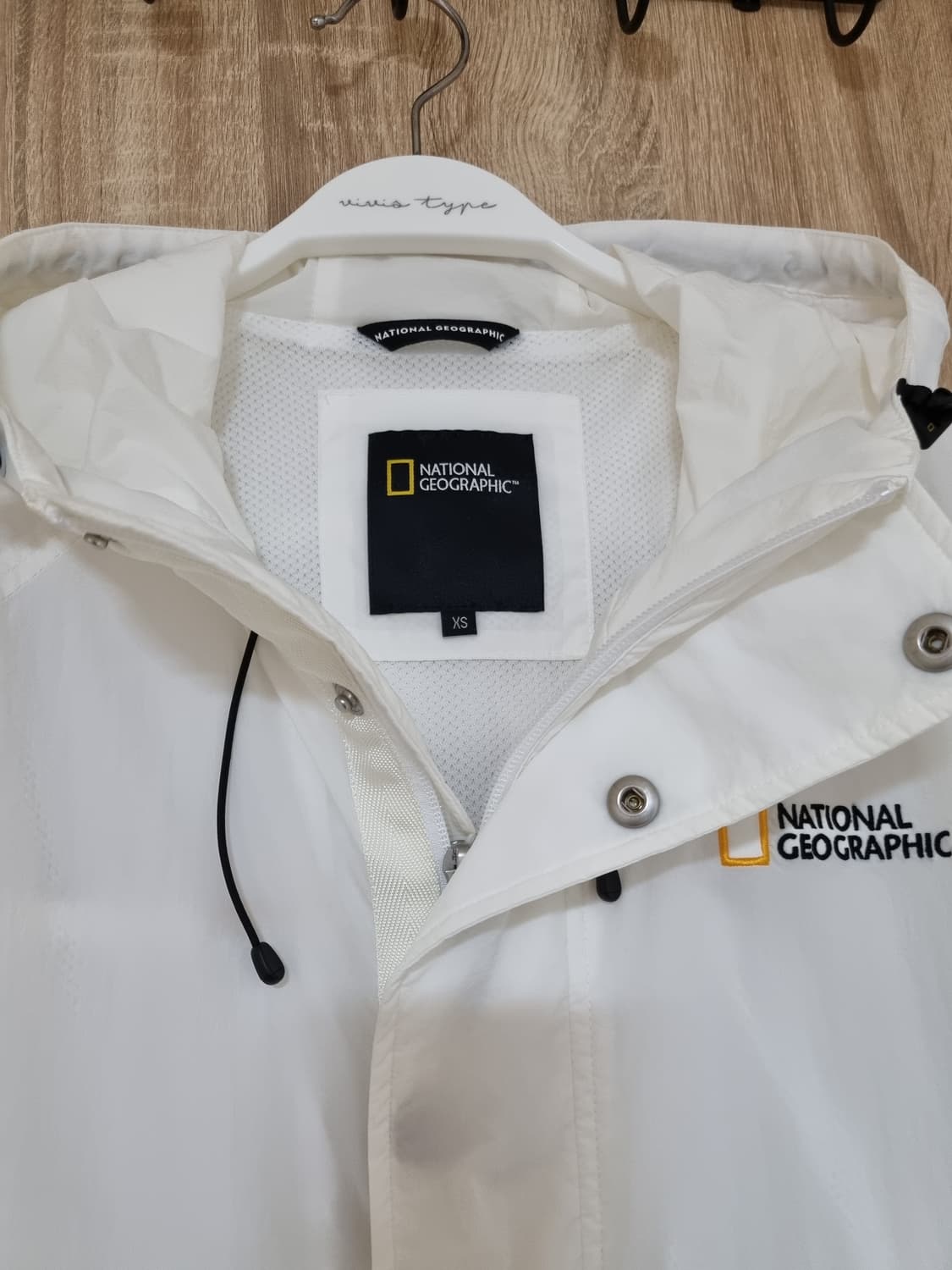 네셔널지오그래픽 바람막이  상품이미지3