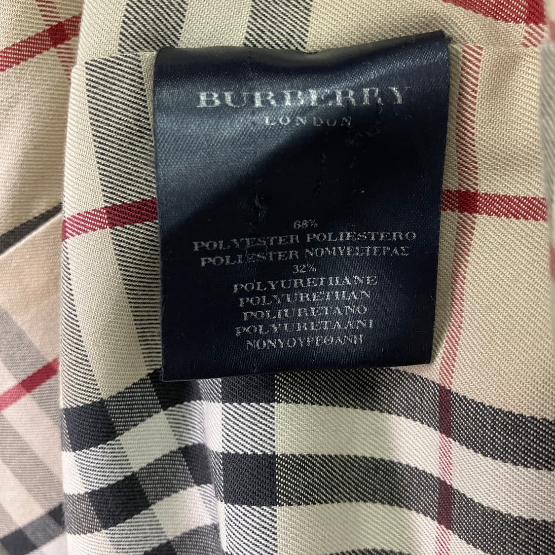 버버리 런던 블랙 캠든 헤리티지 카코트 상품이미지7