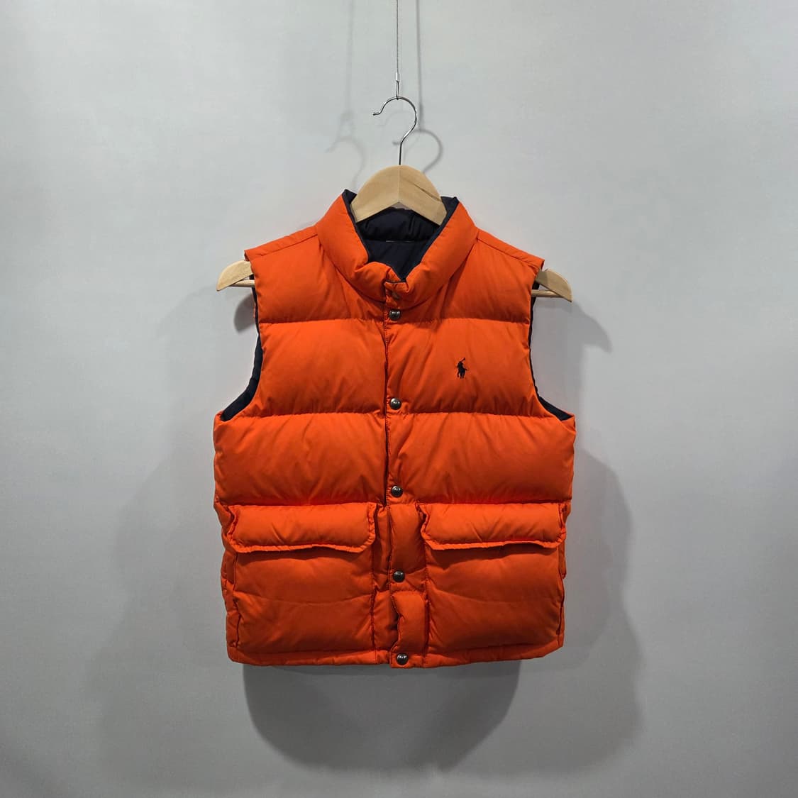 폴로랄프로렌 키즈 리버시블 다운 조끼패딩 M(10/12) 상품이미지1