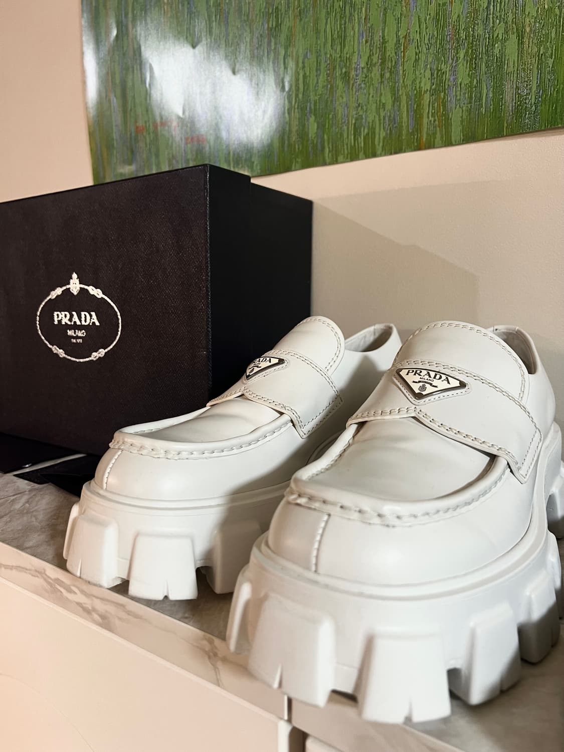 프라다 모놀리스 브러시드 로퍼 화이트 풀박스 상품이미지6