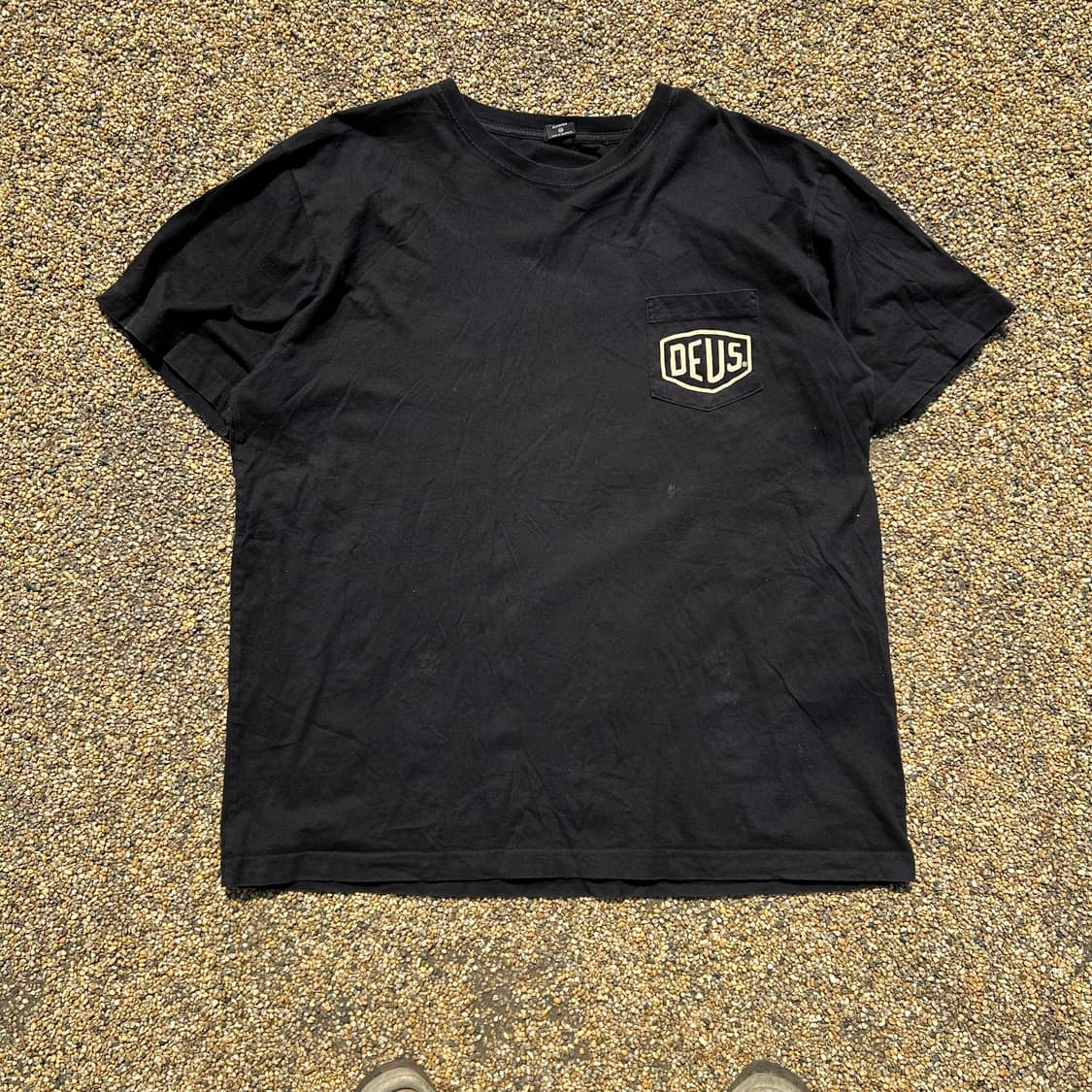 데우스 엑스 마키나 블랙 반팔티 상품이미지1