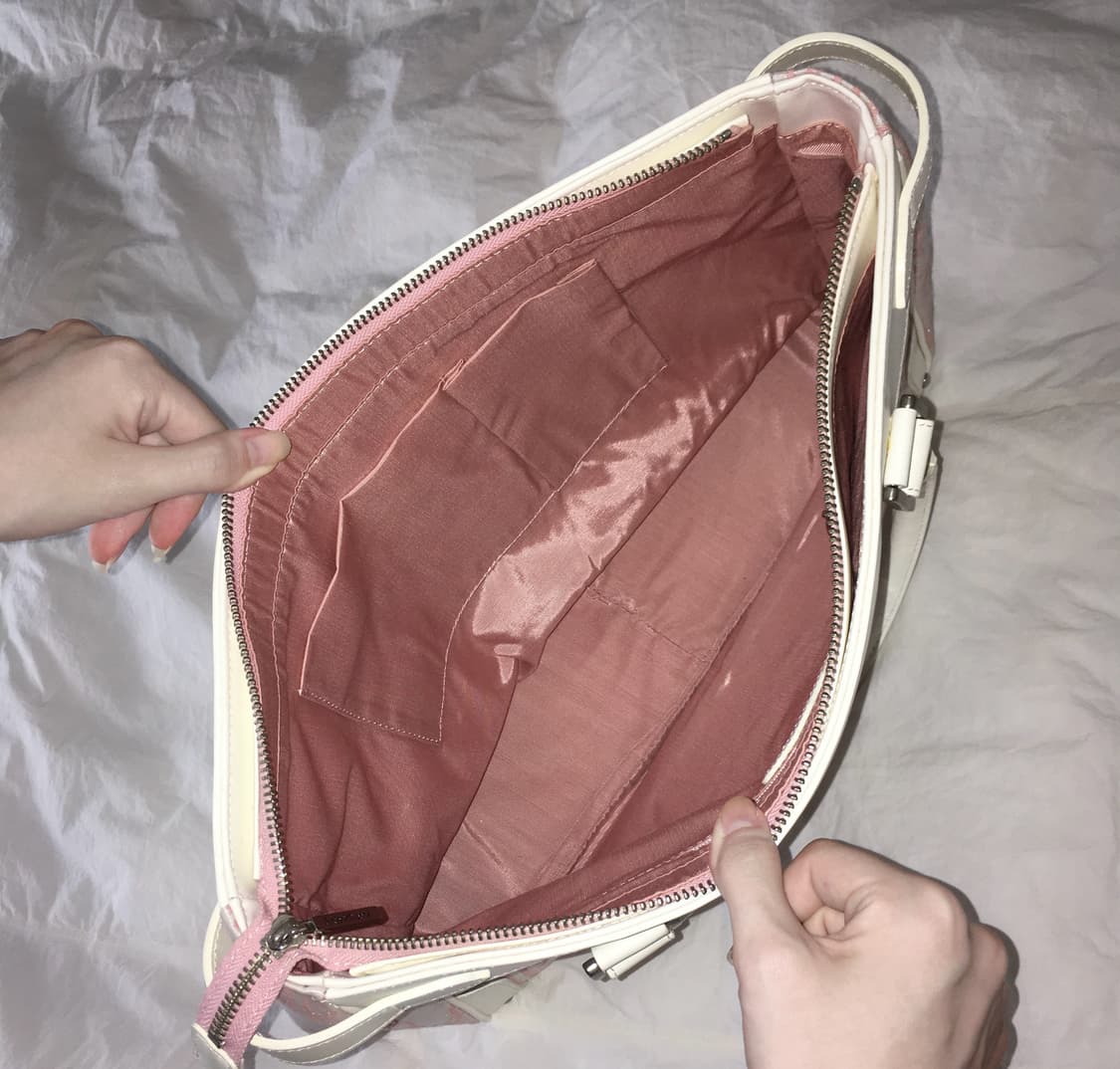 핑키앤다이안 흰핑 오블리크 챰 숄더백 히메갸루 보부상 핀터깔 상품이미지7