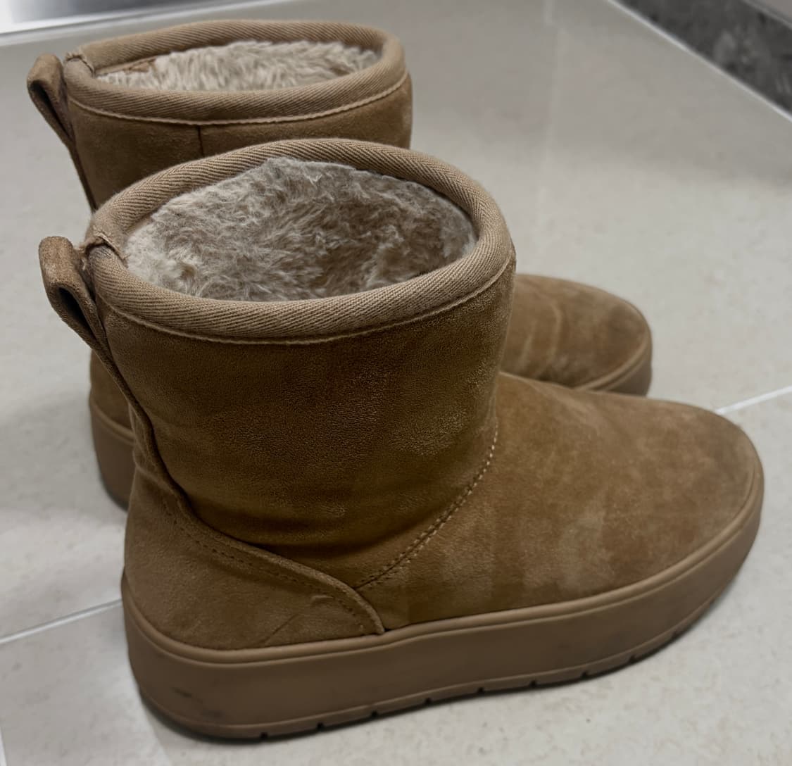 Zara 페이크 퍼 플랫폼 어그 부츠 상품이미지5