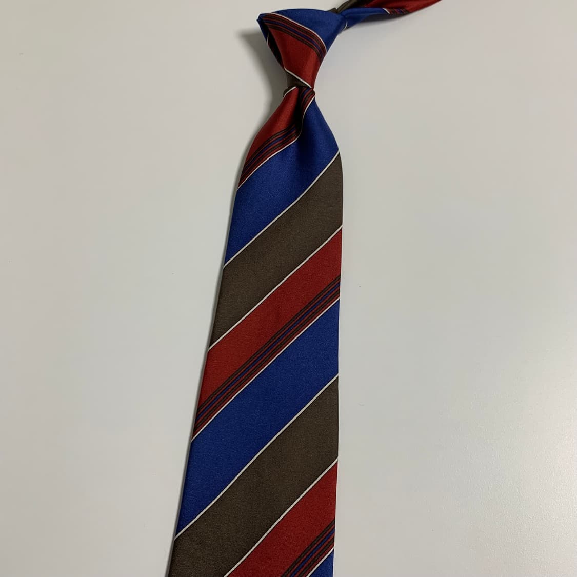 던힐(dunhill) 레지멘탈 클래식넥타이 명품 100실크 A+등급 상품이미지8