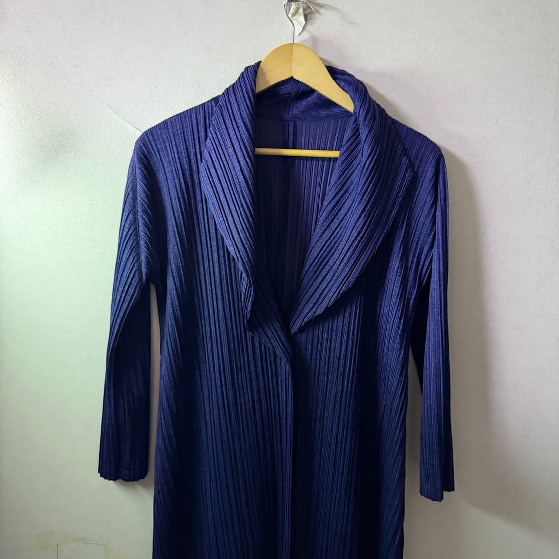 이세미이먀케 플리츠플리즈 원버튼 롱가디건 02 (여성 66정도) 상품이미지4