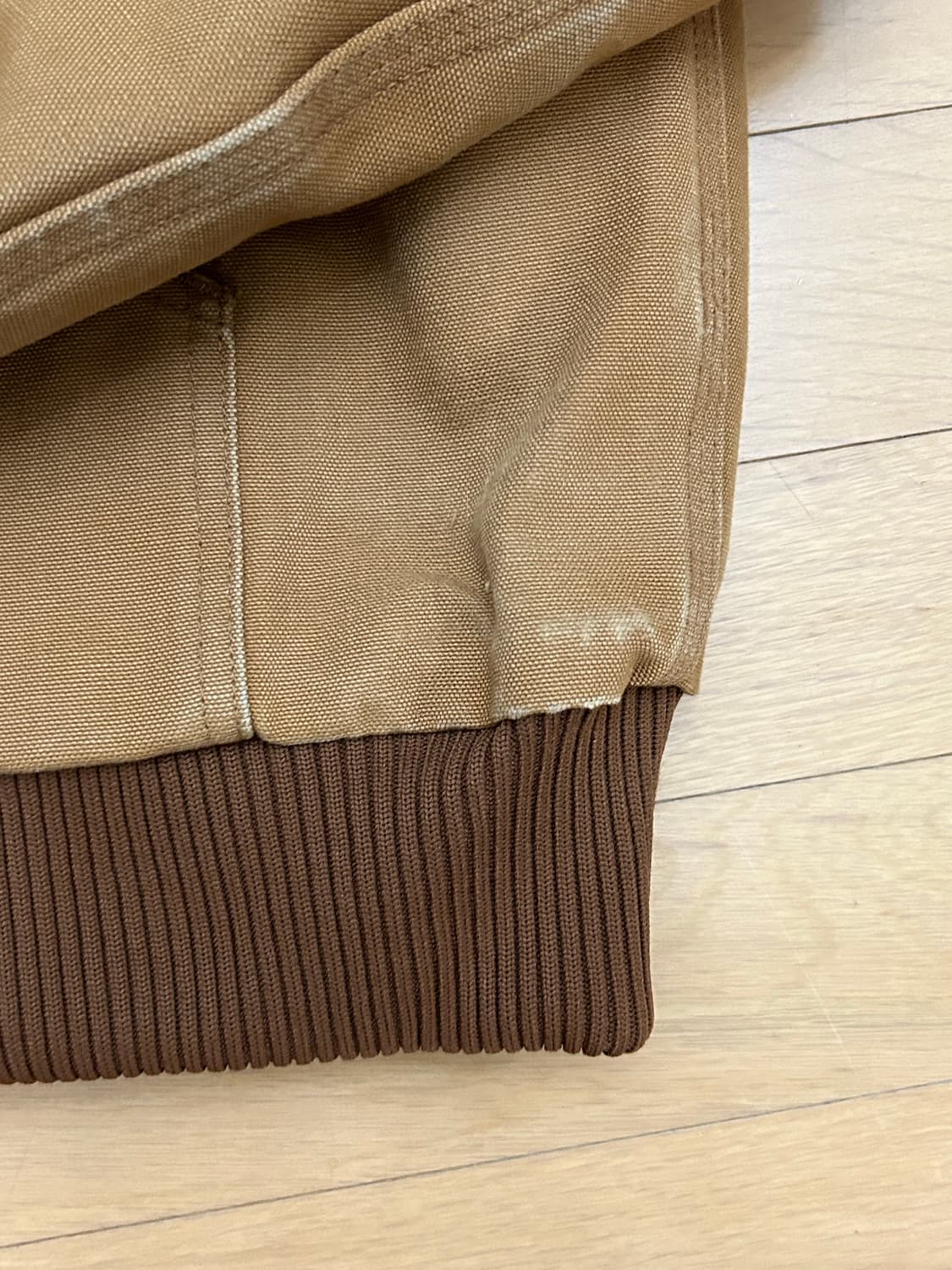 칼하트 덕액티브자켓 브라운 컬러 (J140) 상품이미지4