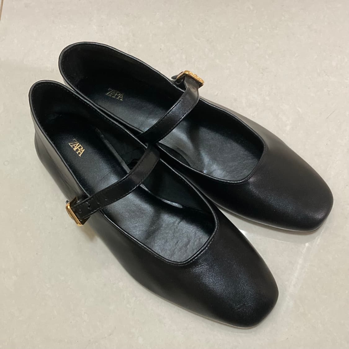 자라 더로우 발레리나 플랫슈즈 240 상품이미지3