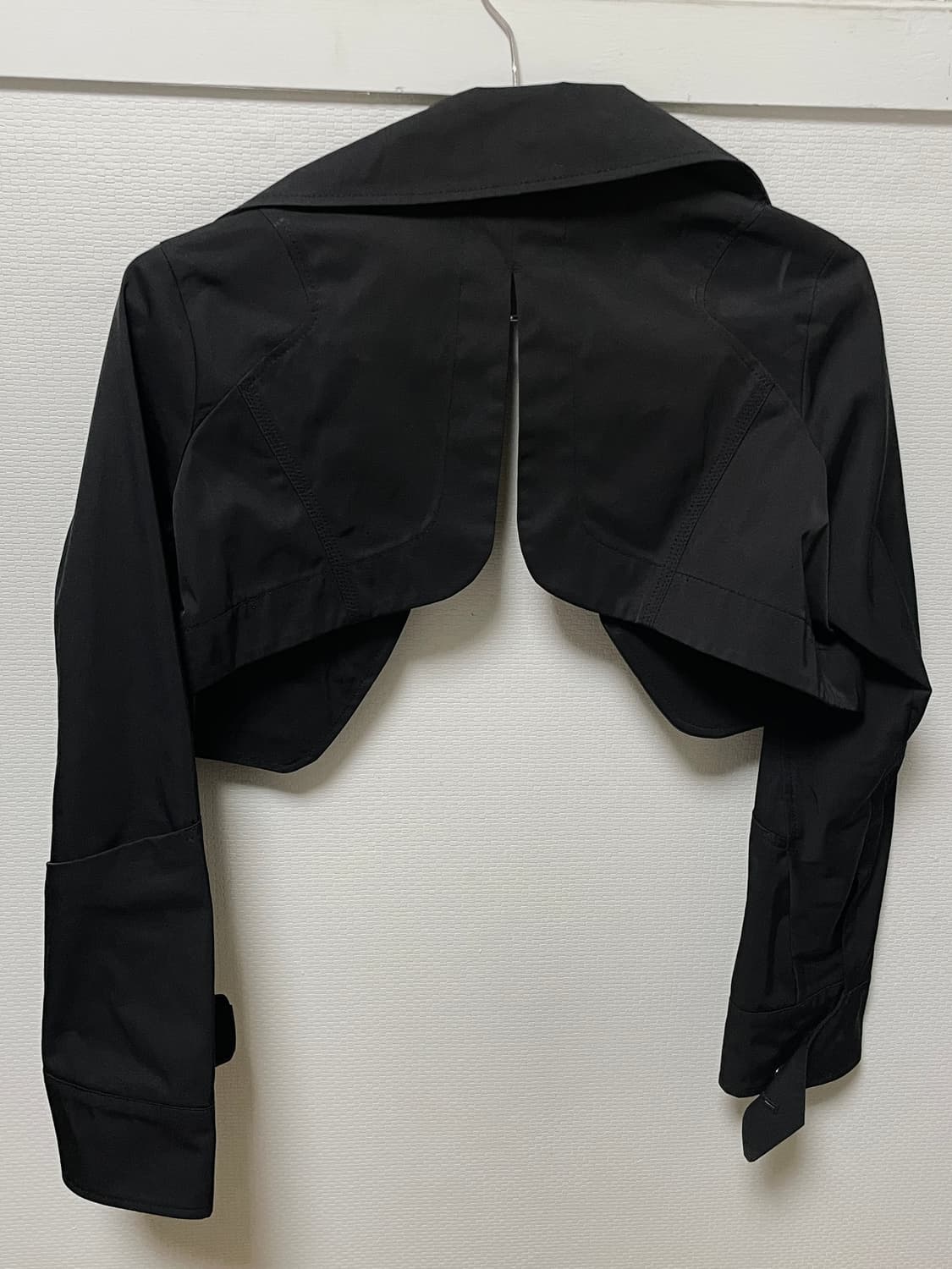 에이시넥틱스 FW23 Cropped Blazer Jacket 상품이미지3