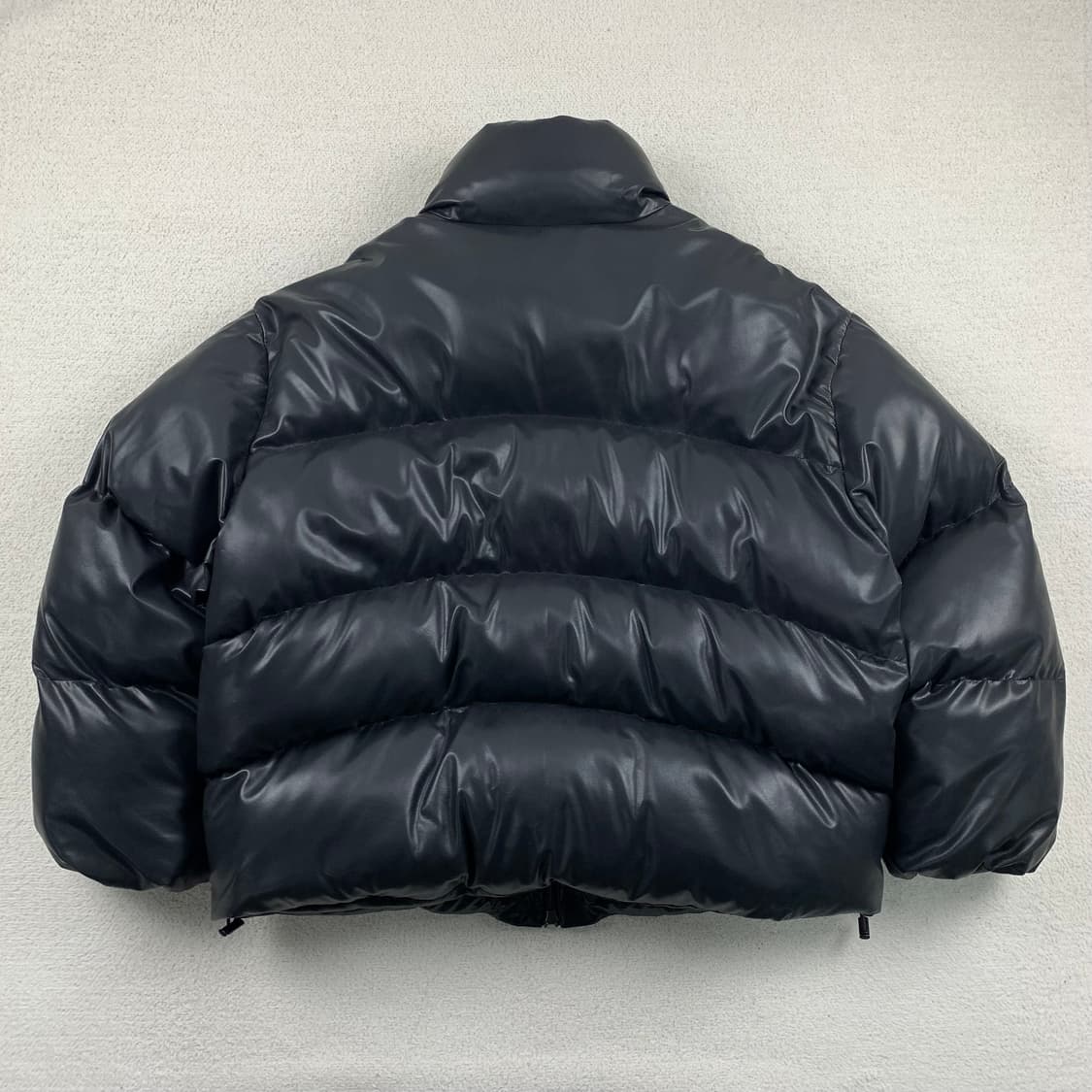 파르티멘토 비건레더 3M 신슐레이트 푸퍼 숏패딩 블랙 상품이미지2