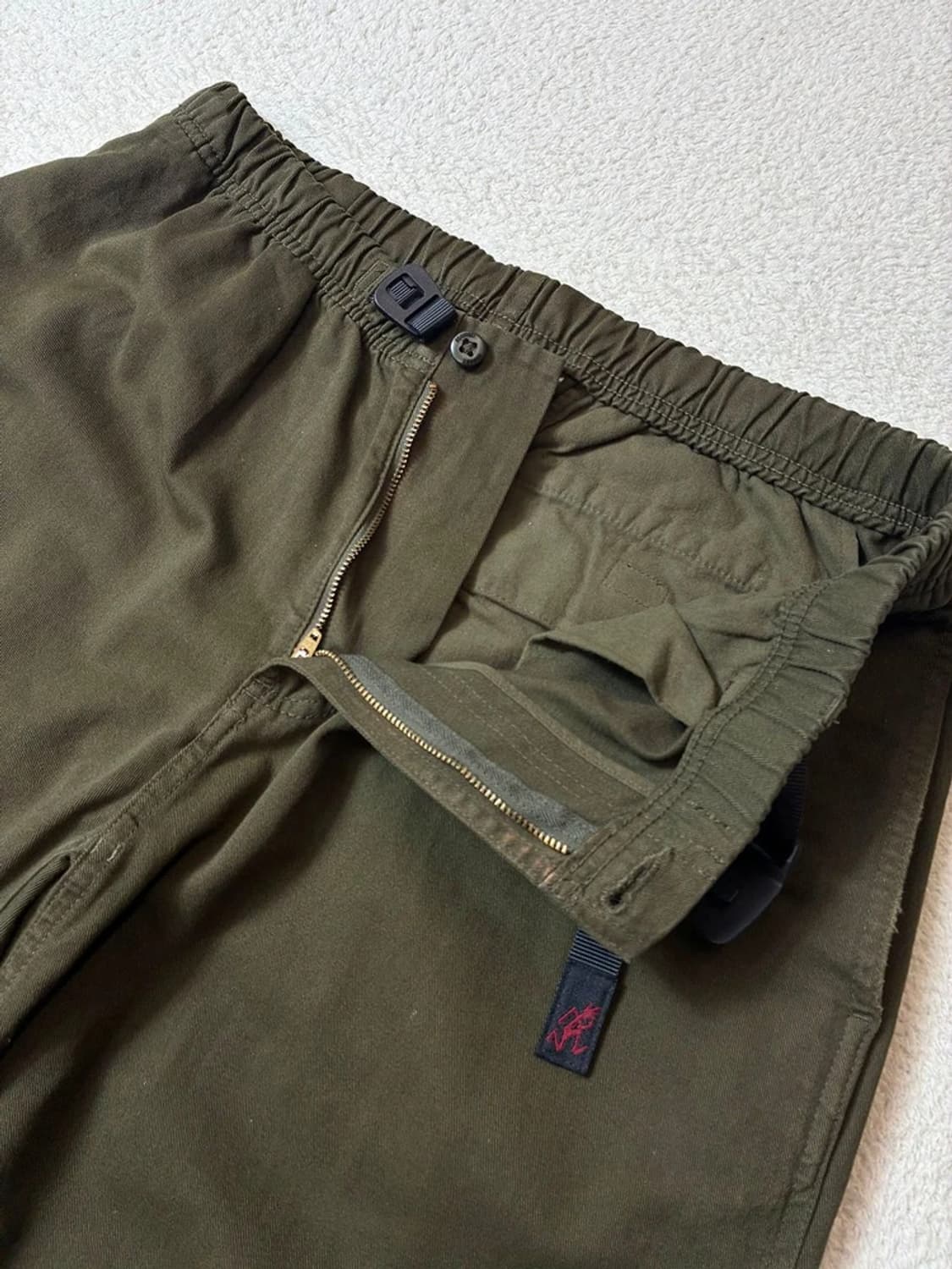 그라미치 Gramicci 올리브 테이퍼드핏 팬츠 PN6864 상품이미지3