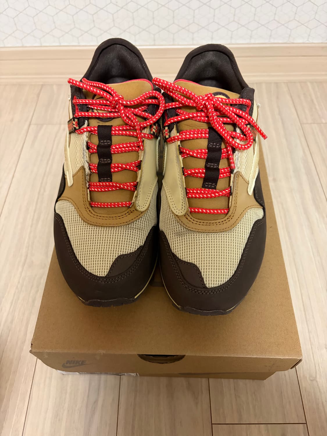 [265] 나이키 트래비스스캇 에어맥스1 브라운 상품이미지2