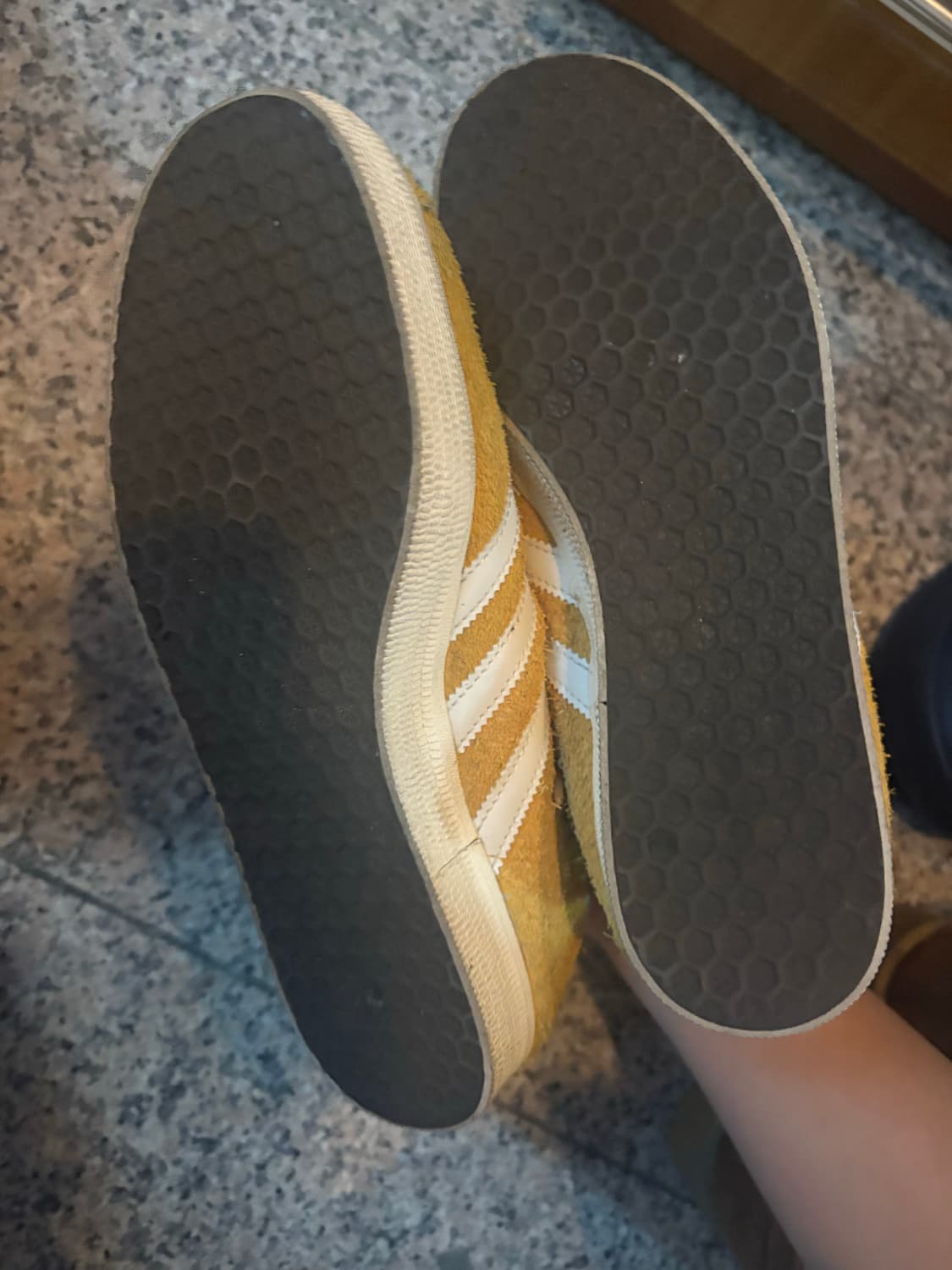 아디다스 스페지알 핸드볼 옐로우 크림 화이트 상품이미지2