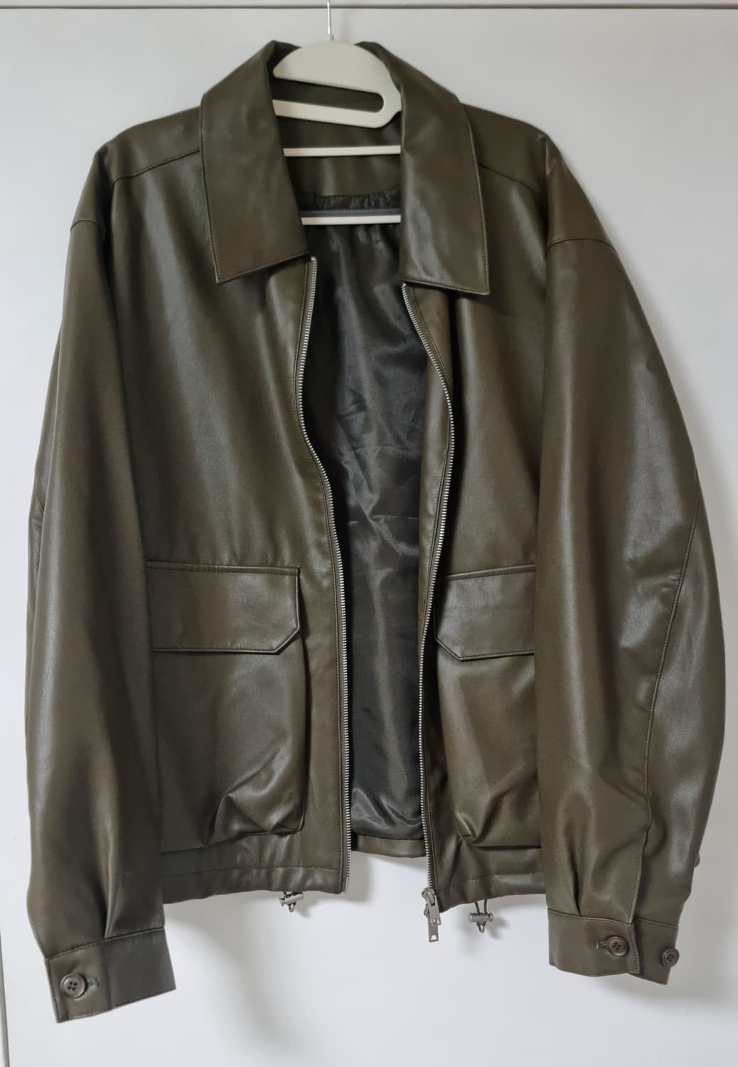 아이러니 포르노 레더 자켓 급처, 싸게 판매 상품이미지4