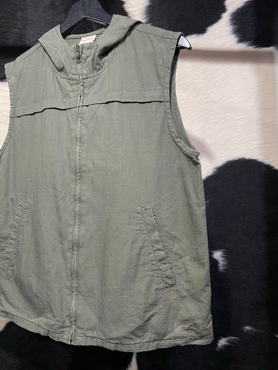 Lovelivelife 카키 후드 베스트 상품이미지4