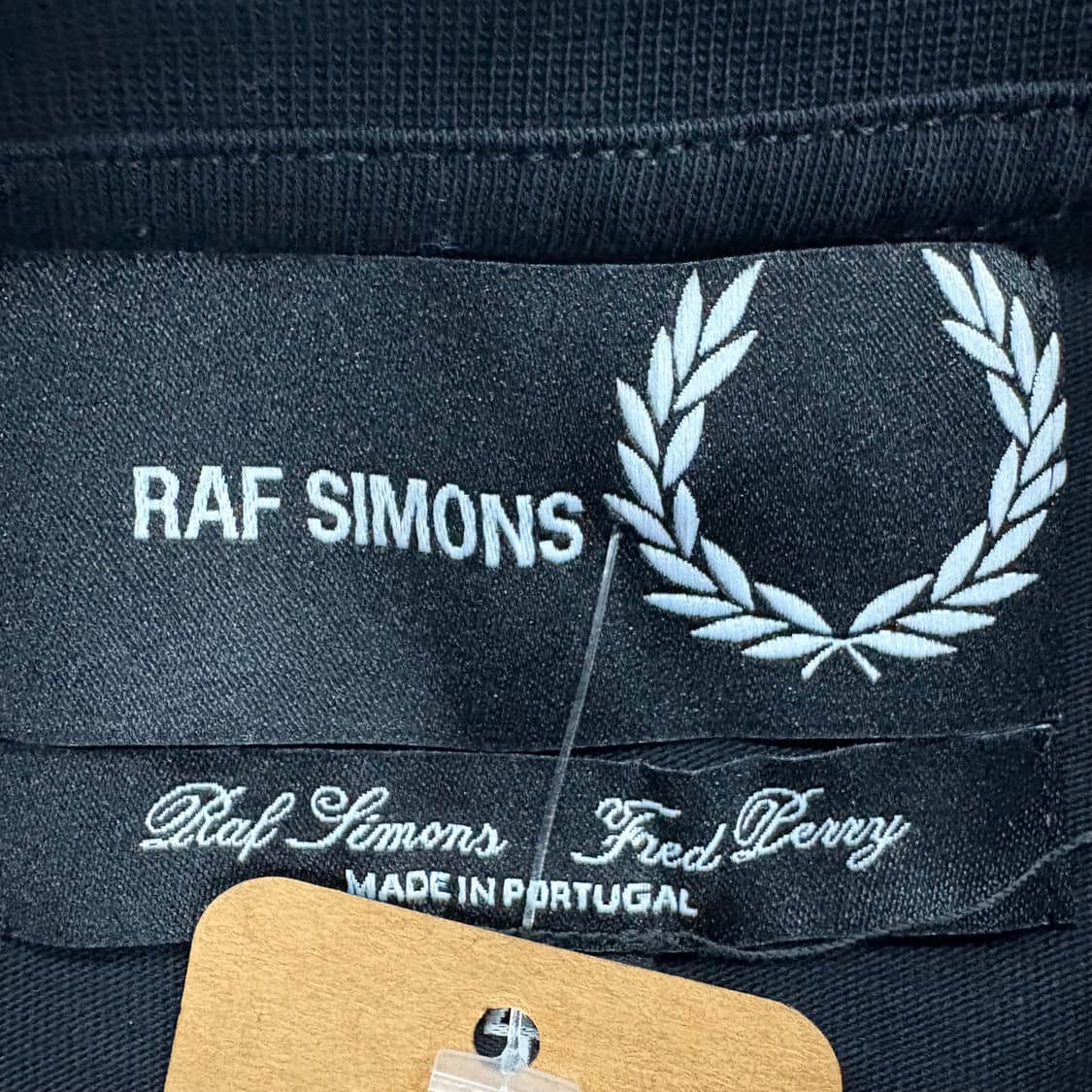 (100)라프시몬스 x 프레드페리 테이핑롱슬리브 상품이미지5