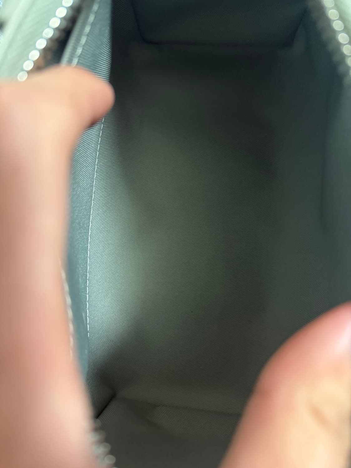 루이비통 모노그램 키폴 카키 반둘리에 25 민트급 상품이미지6