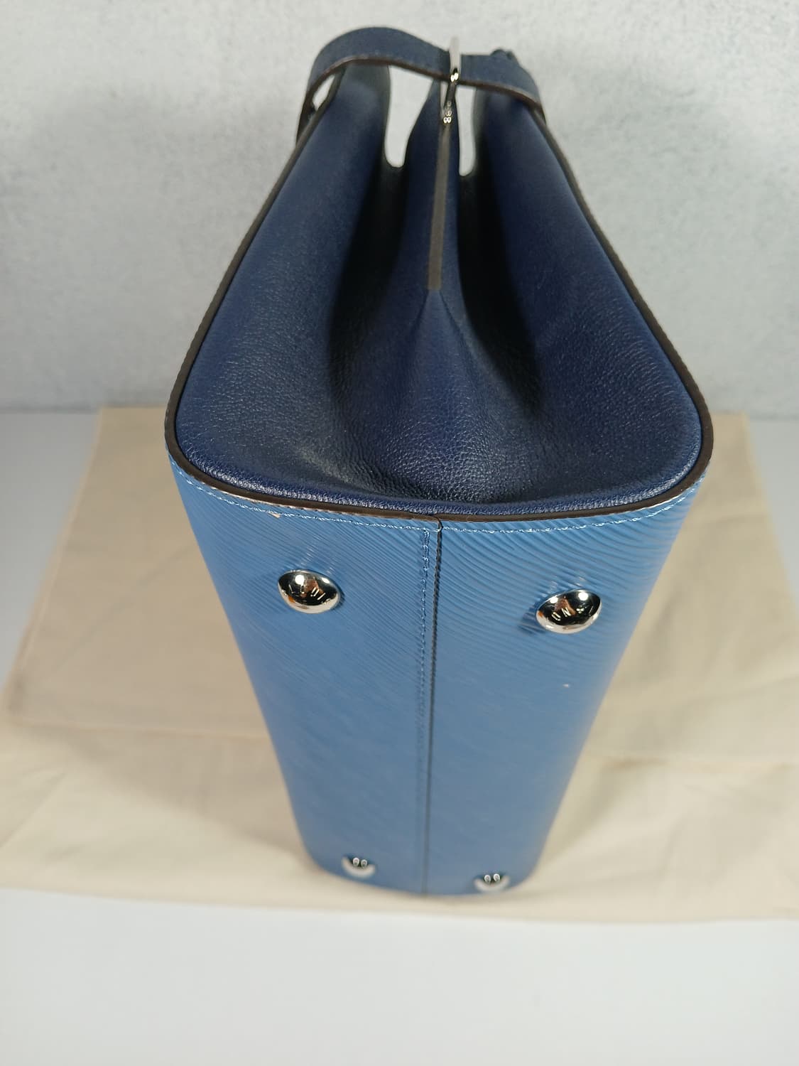 루이비통 트위스트 토트백 M52873 상품이미지7