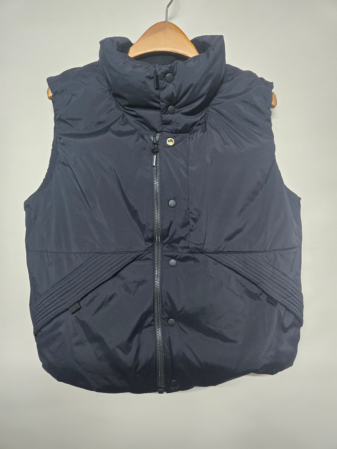 몽벨 패딩 조끼 블랙 105 (XL) 상품이미지1