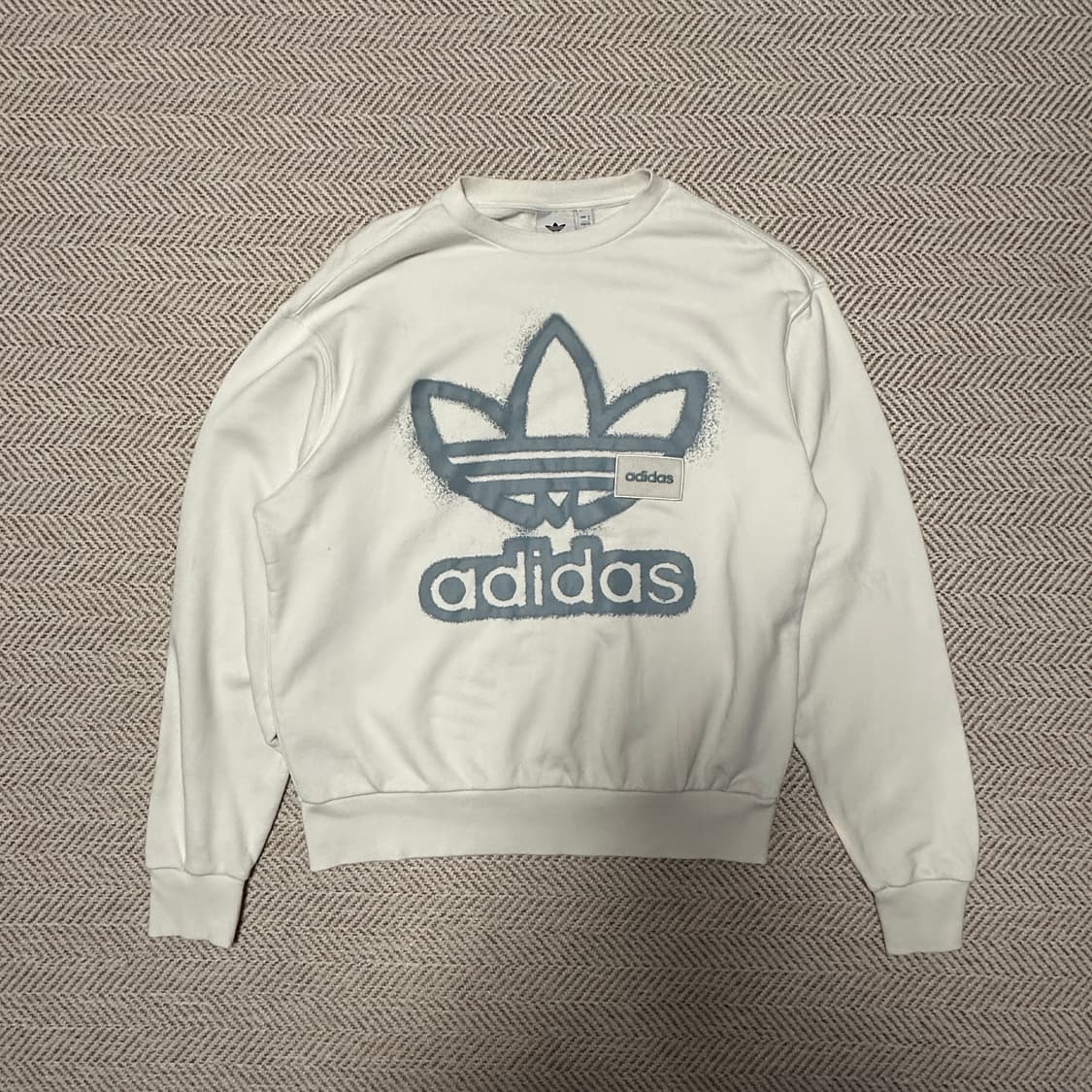 ADIDAS originals sweatshirt white 상품이미지1