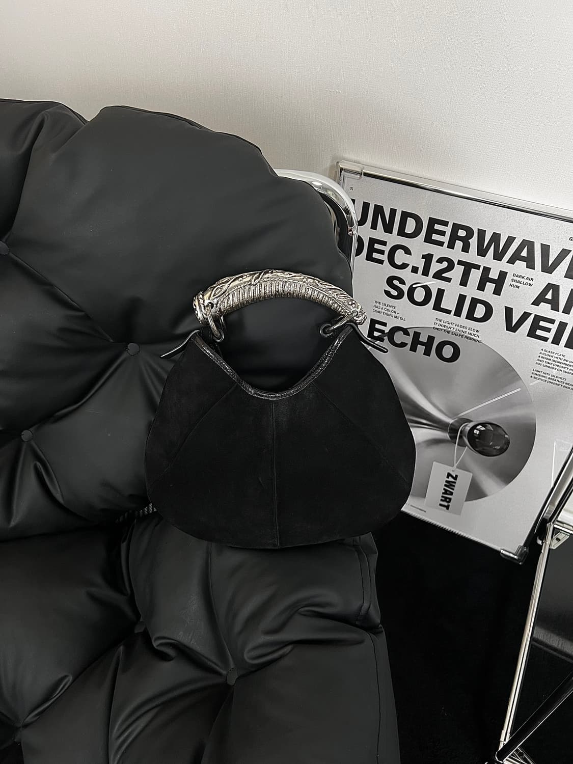 입생로랑 몸바사 숄더백 상품이미지2