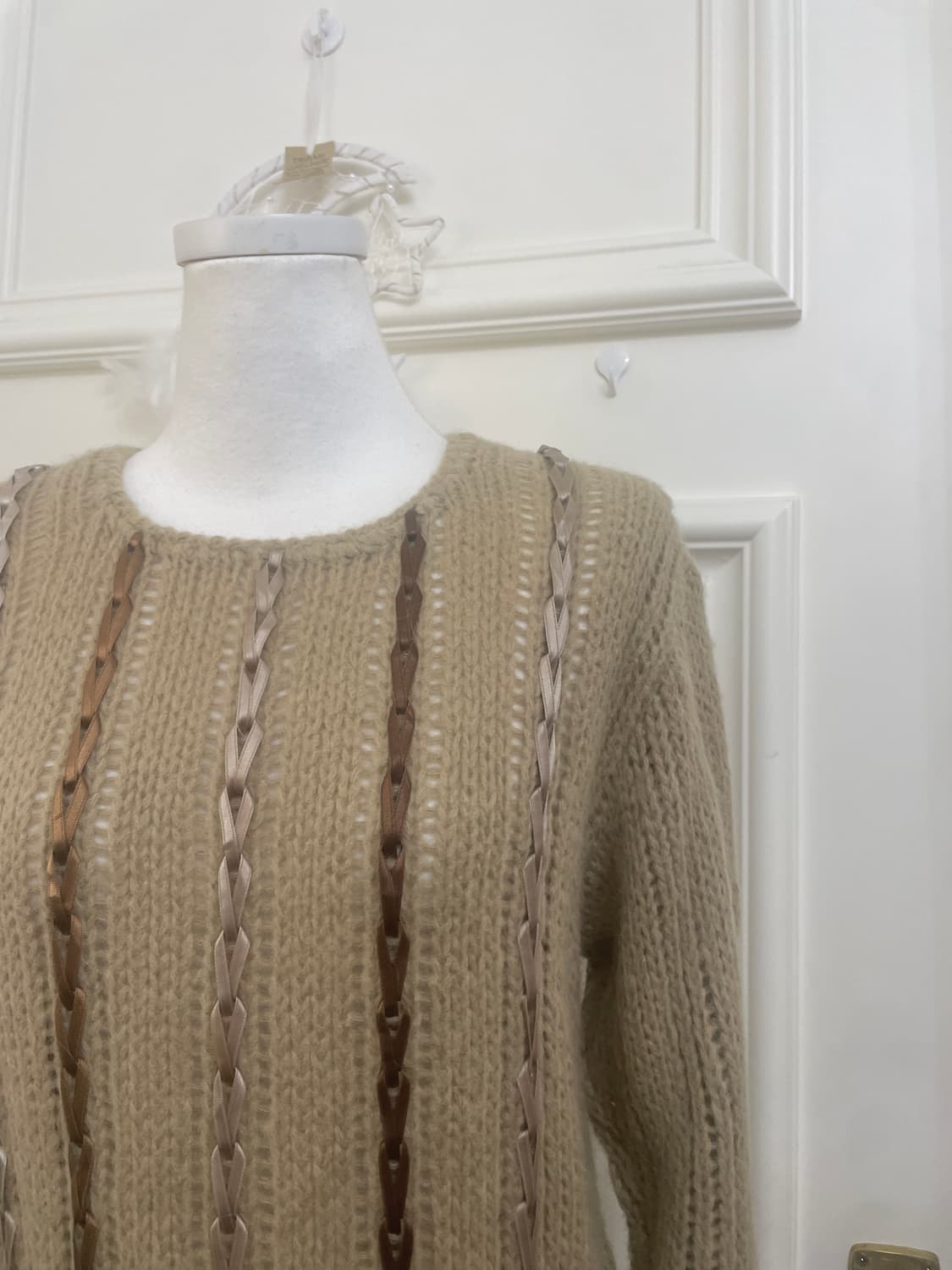 dark beige bow lace-up sweater(size-9) 상품이미지7