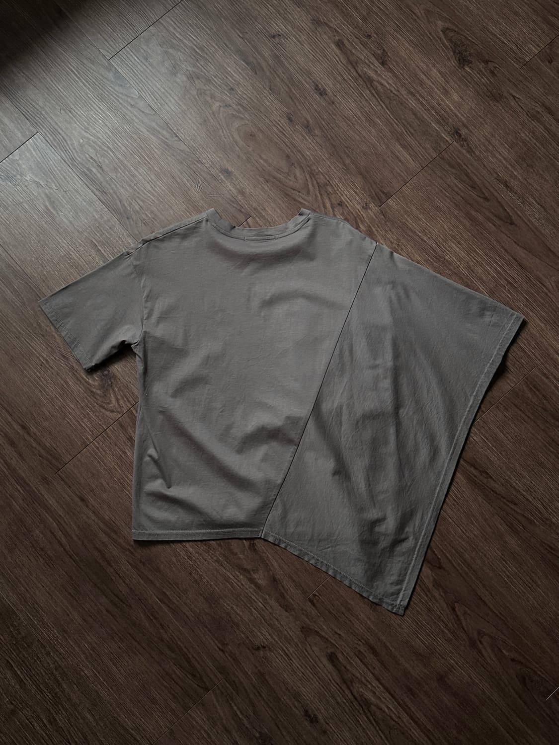 Dou Dou 이레귤러 커버 업 하프 티셔츠 상품이미지6