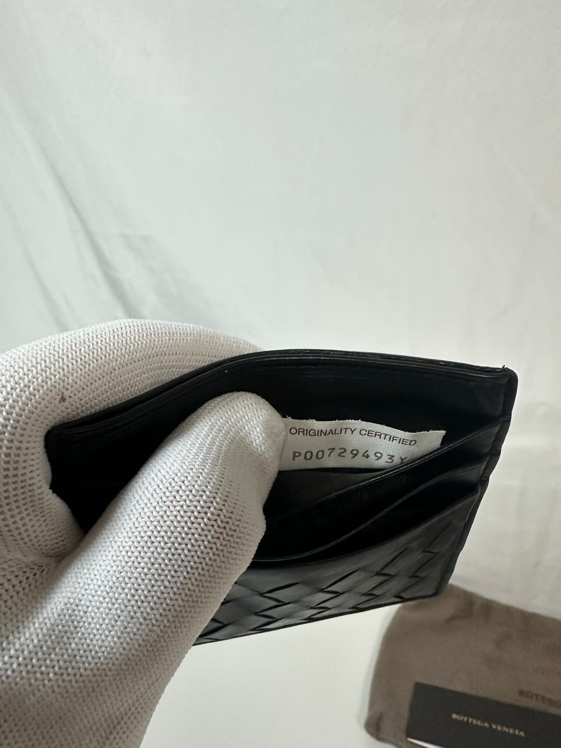 보테가베네타 인트레치아토 카드지갑 블랙 (OS) 상품이미지7