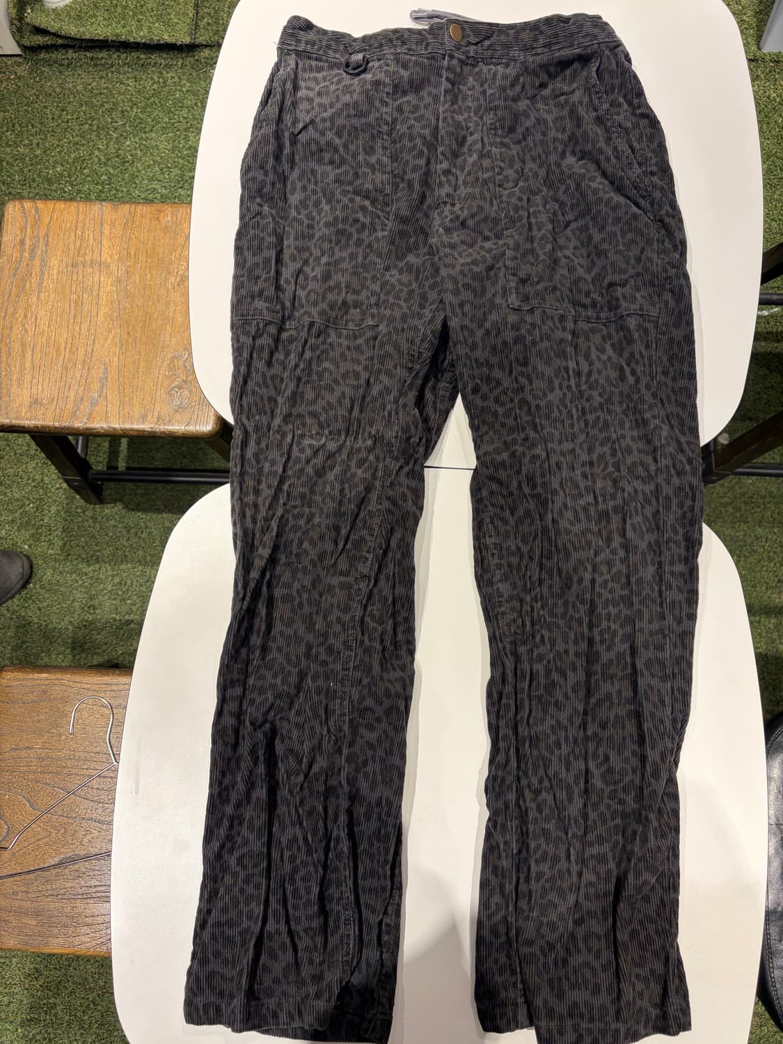 프릭스스토어 레오파드 코듀로이 팬츠 상품이미지1