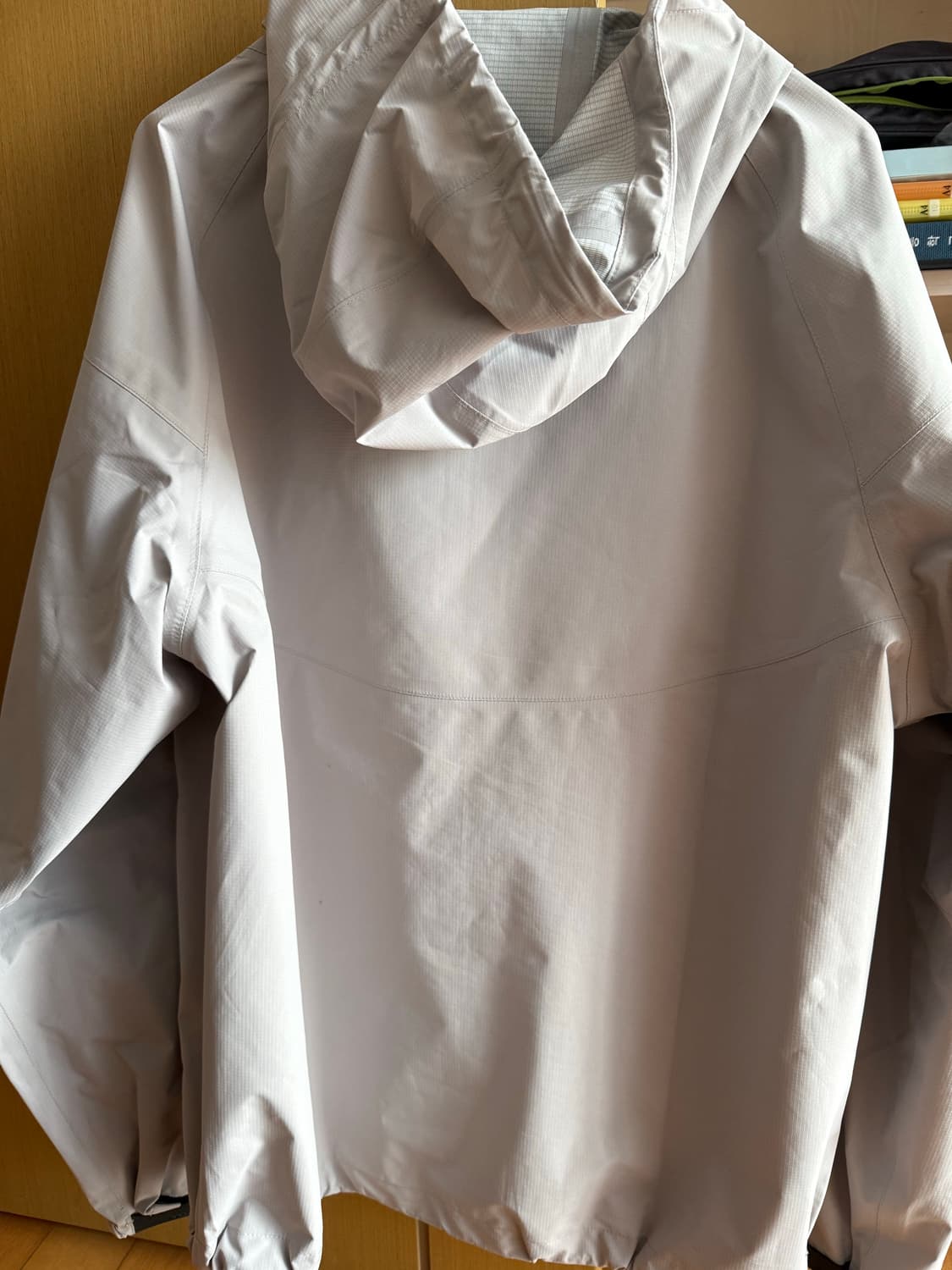 산산기어 윈드블락 바람막이 자켓 23fw 2사이즈 상품이미지2