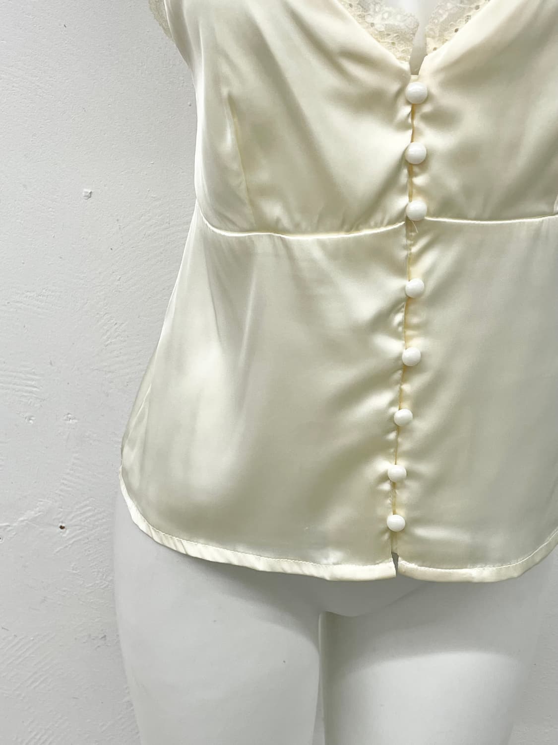 새틴 버튼 레이스 슬립 상품이미지3