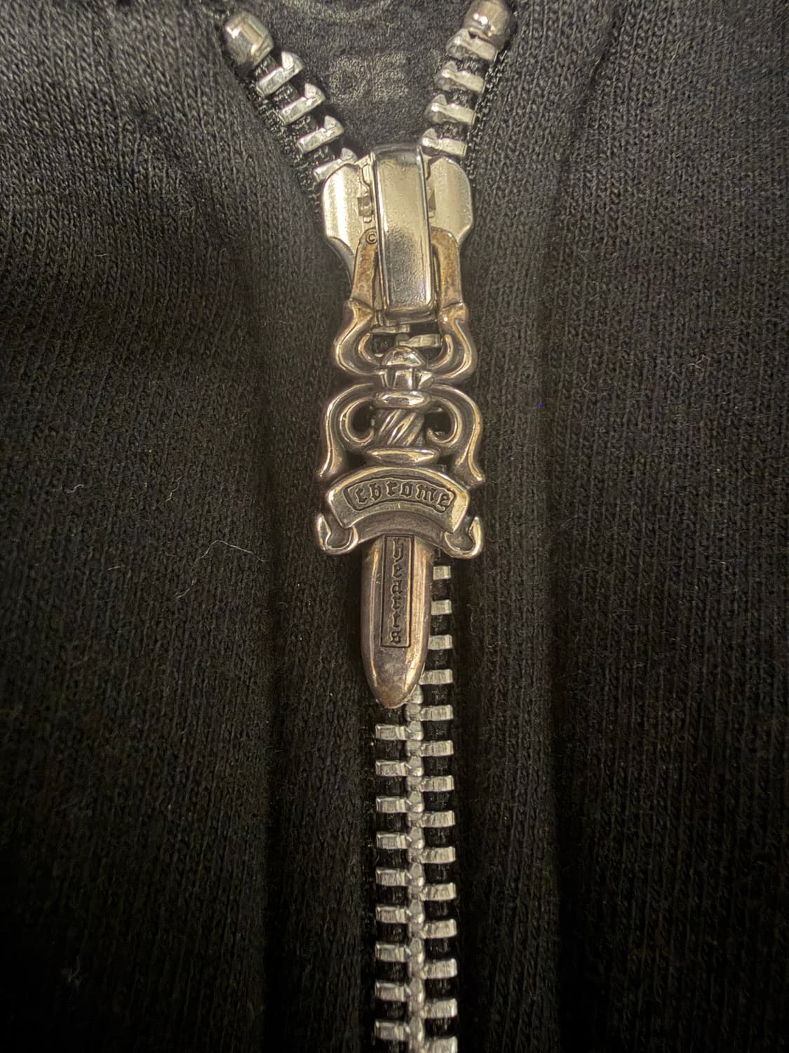 크롬하츠 USA 스크립트 로고 플리스 집업 후드 블랙 상품이미지3