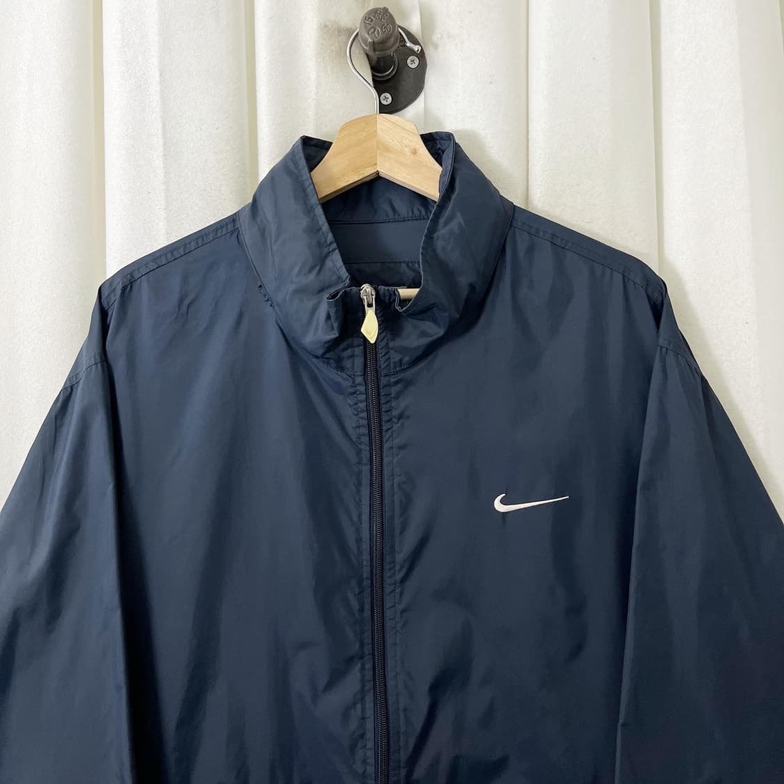 나이키 네이비 백빅로고 윈드브레이커 상품이미지4