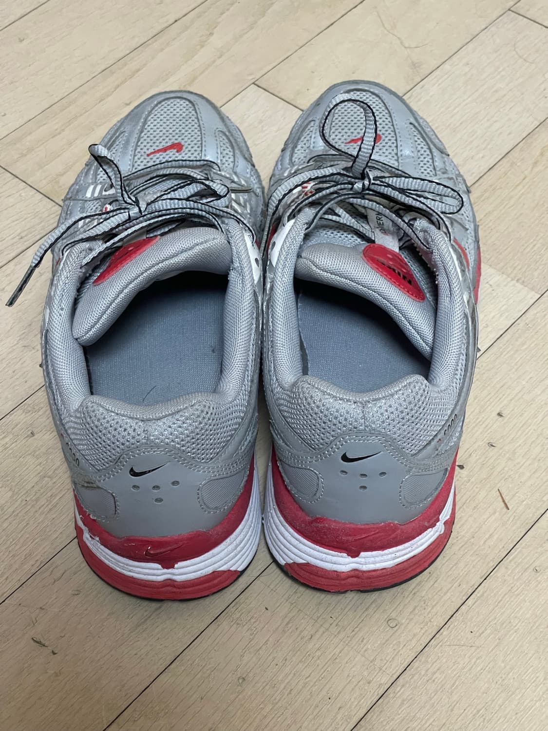 [260] 나이키 p-6000 실버 레드 상품이미지3