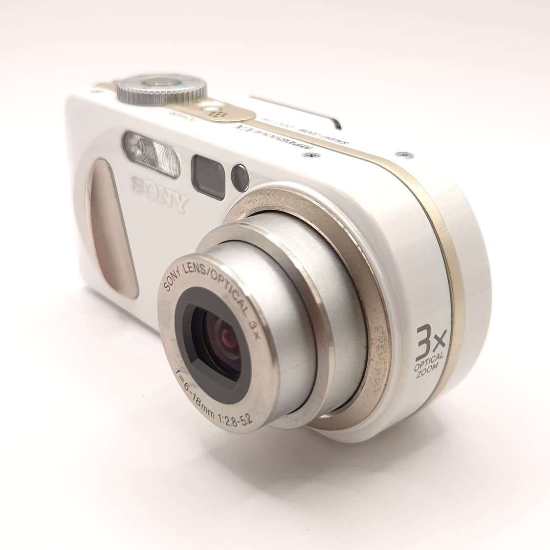 🍏 소니 사이버샷 DSC-P8 White ✨ 클래식 감성 미니디카 💕 상품이미지3