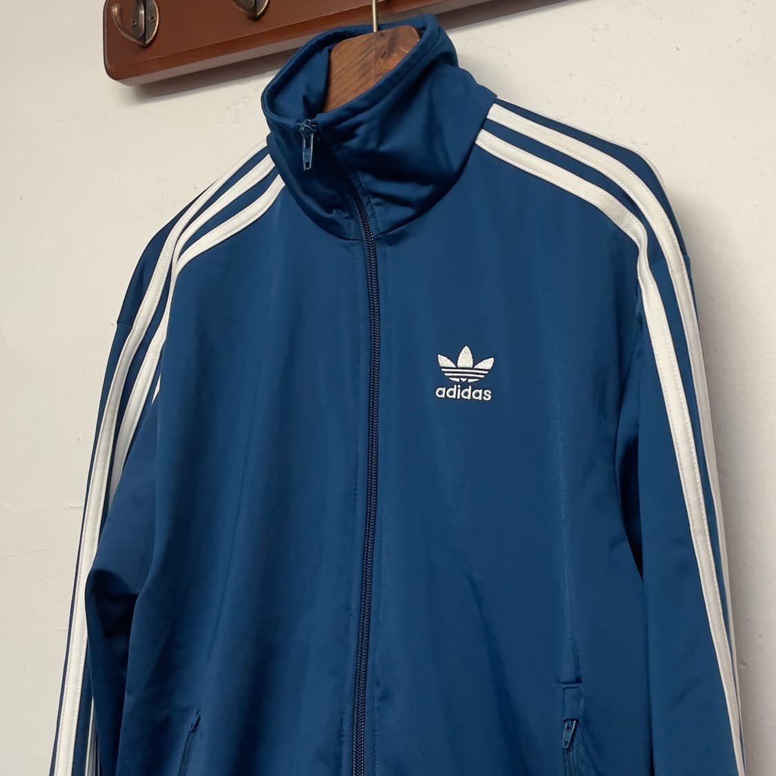 아디다스 (우먼) 파이어버드 블루 트랙탑 져지 자켓 상품이미지2