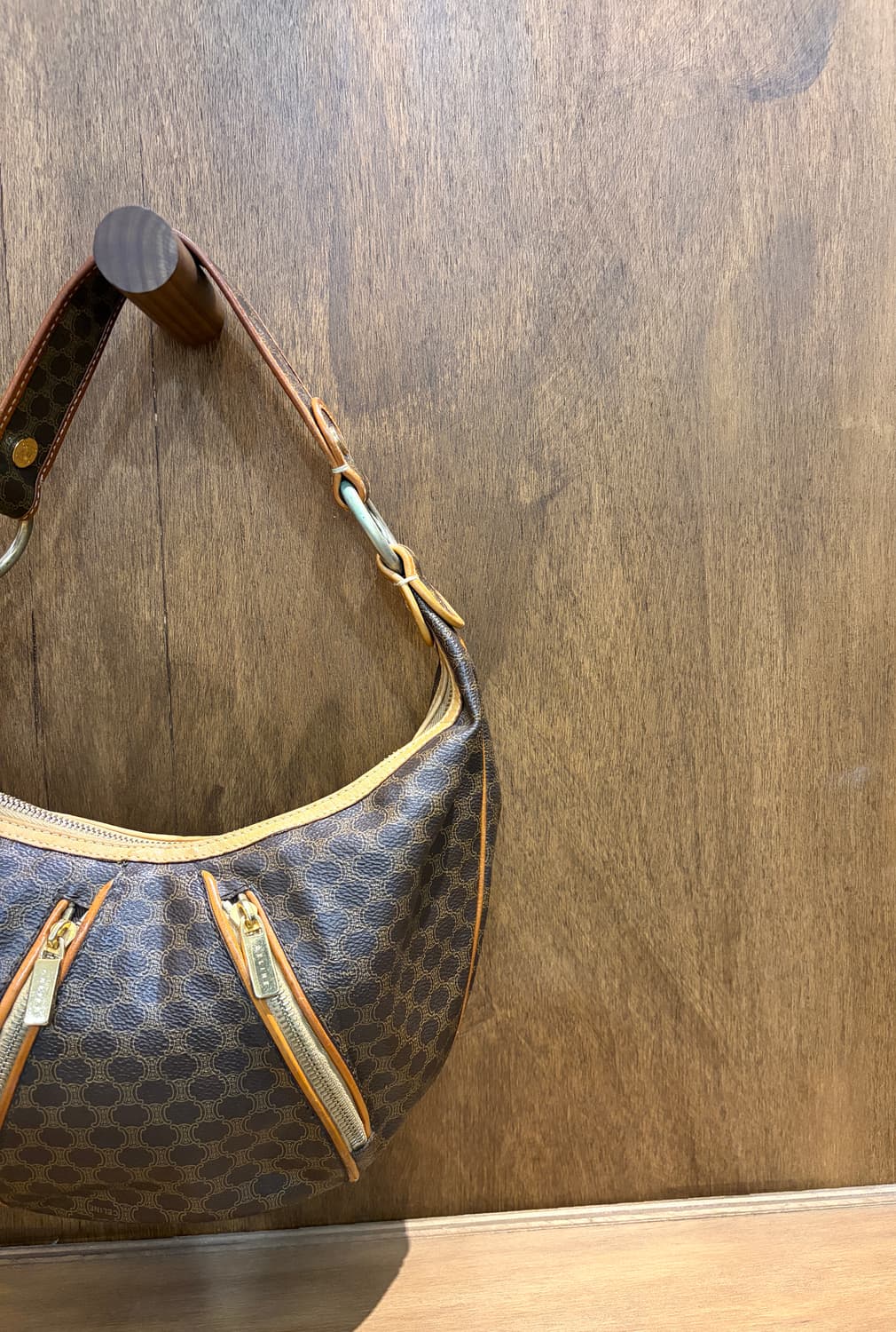 Celine 셀린느 마카담 호보백  상품이미지2