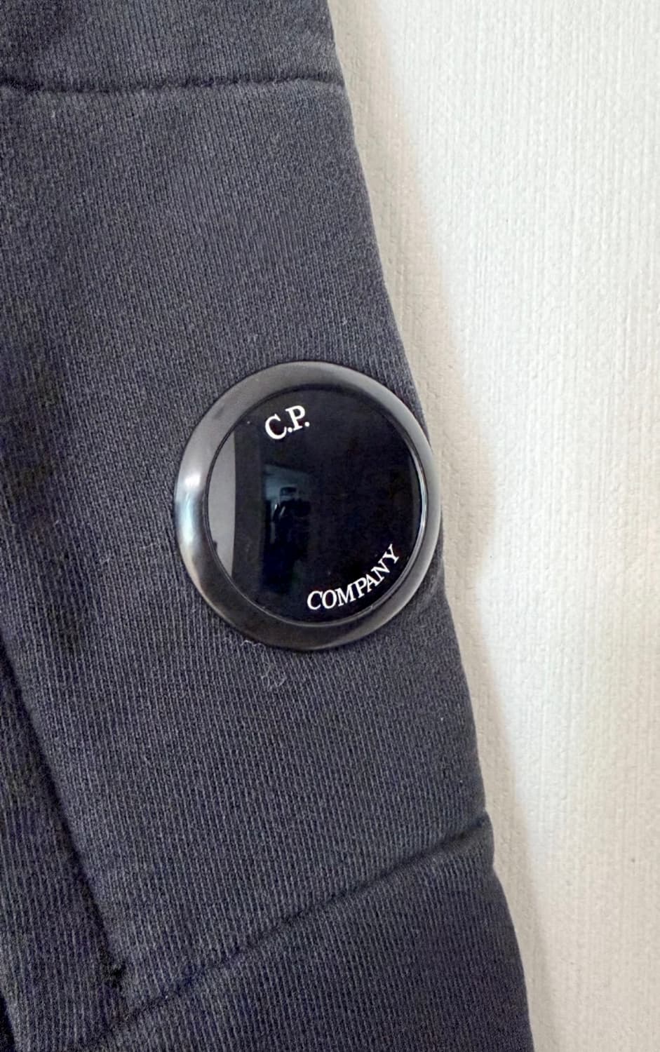 CP컴퍼니 맨투맨 블랙 정품 상품이미지3