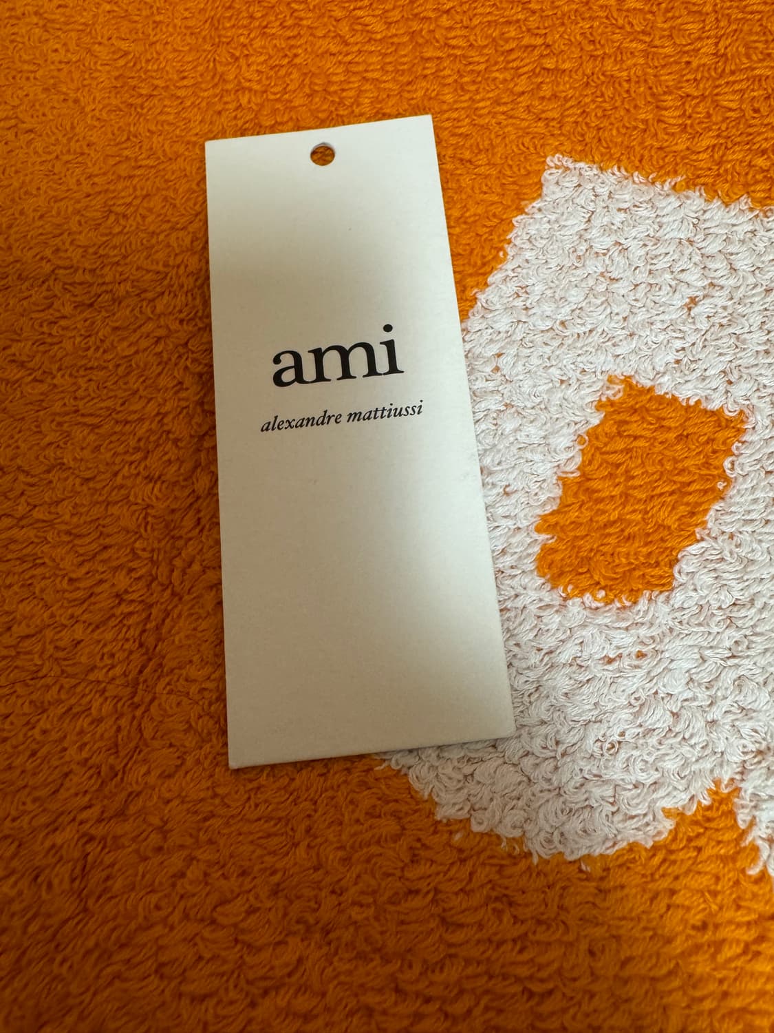 아미 네이비 터틀넥 니트 미친 가격에 판매합니다! 상품이미지7