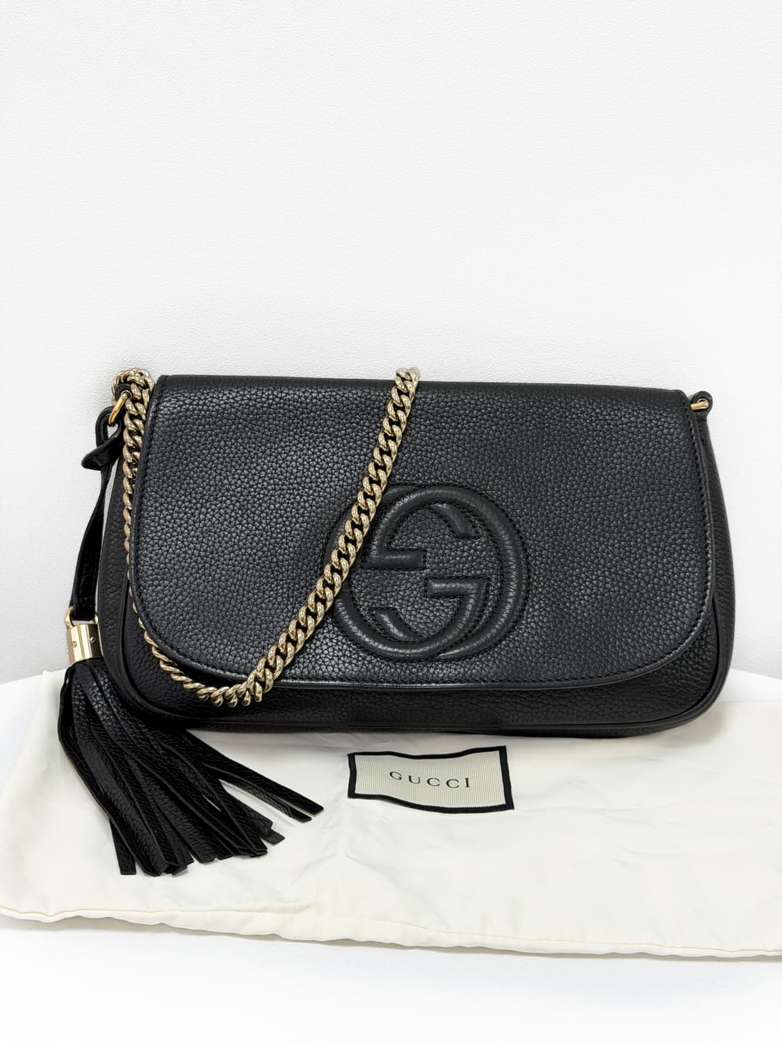 구찌 소호 테슬 레더 체인 크로스백 상품이미지2