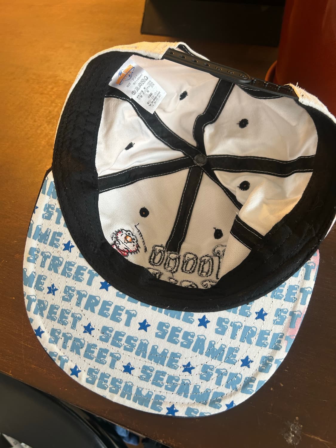 세서미 스트릿 Tooo cold 스냅백 상품이미지9