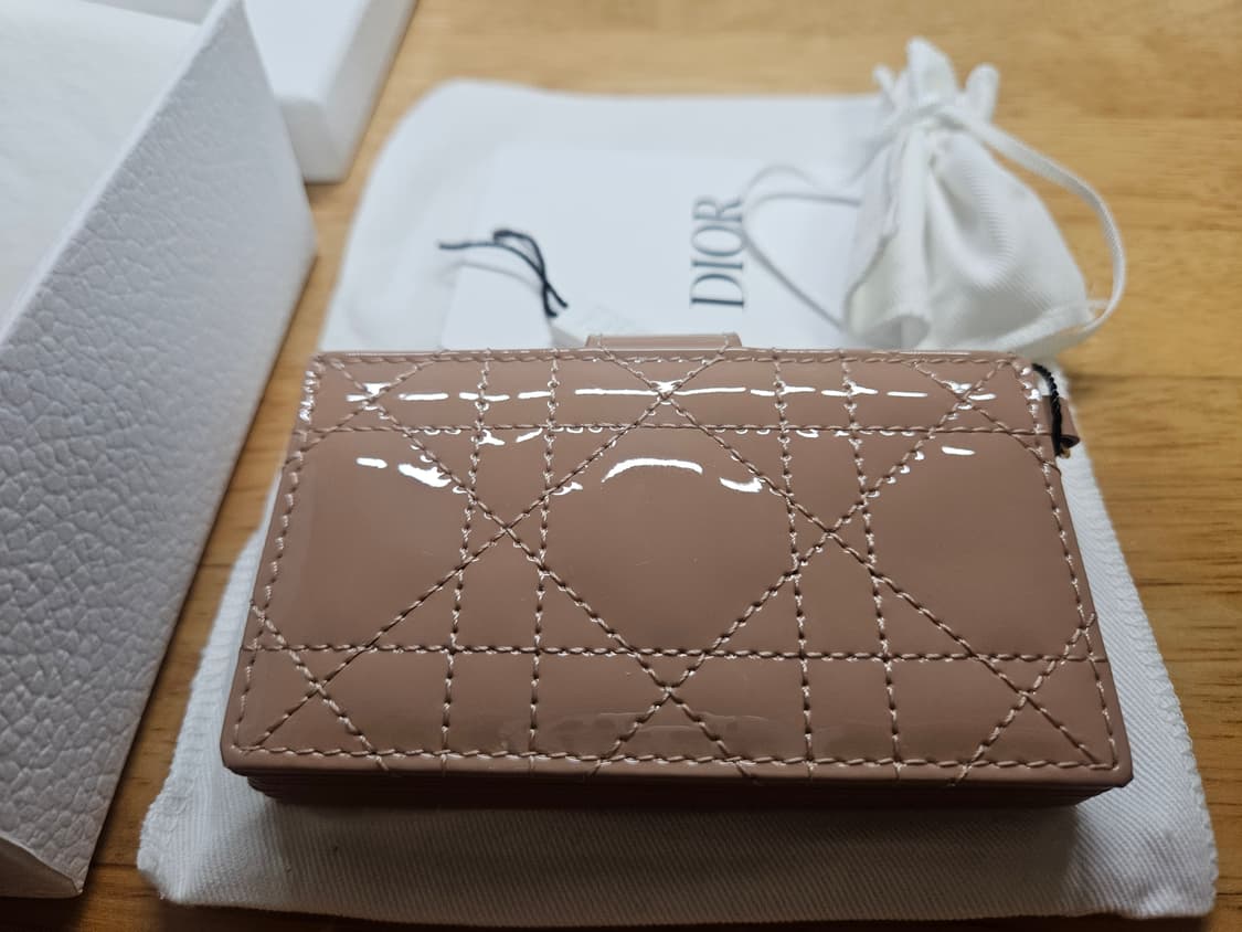디올 아코디언 카드지갑(로즈드방 컬러) 상품이미지3