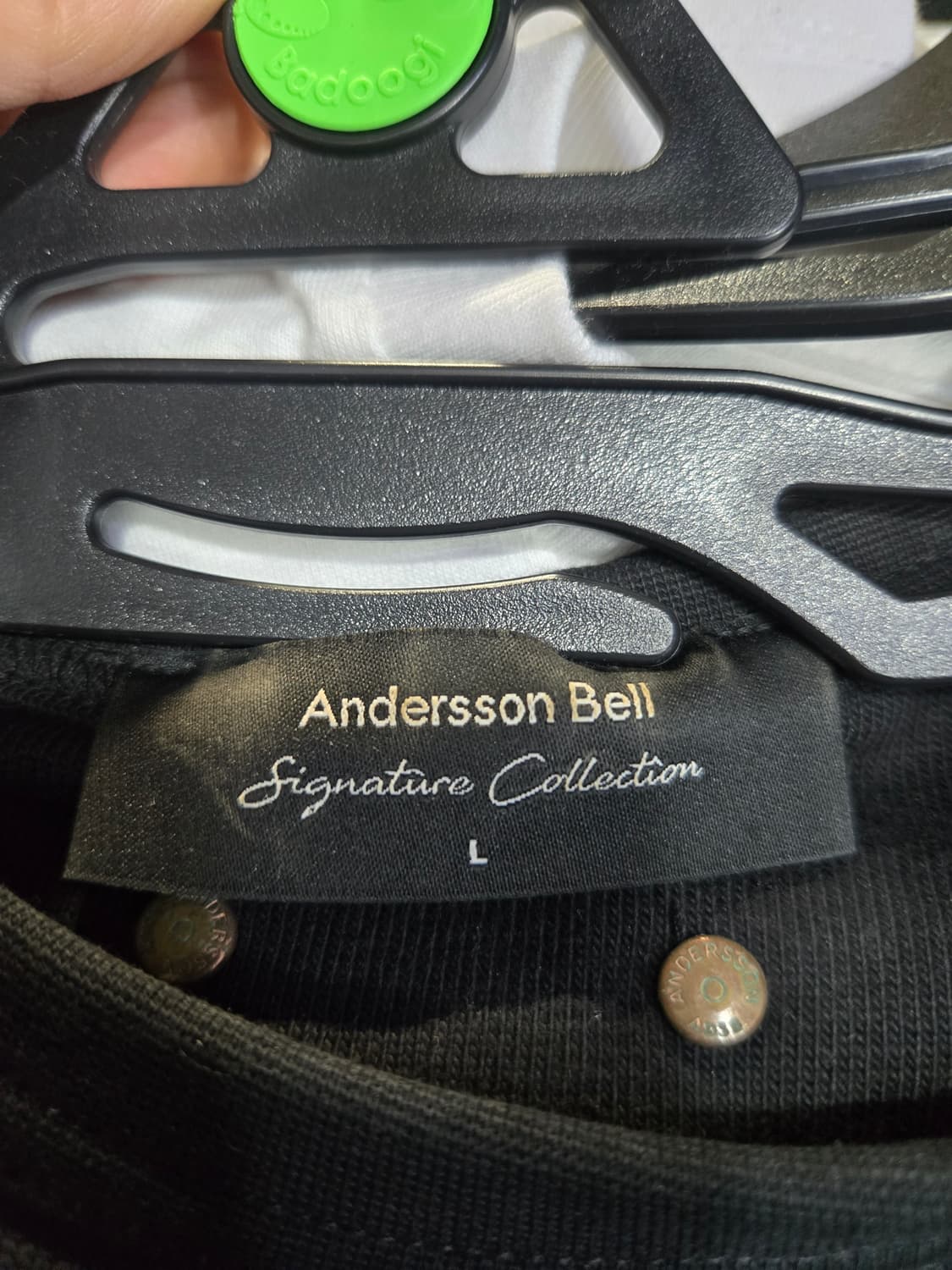 엔더슨벨 블랙 티셔츠 상품이미지3