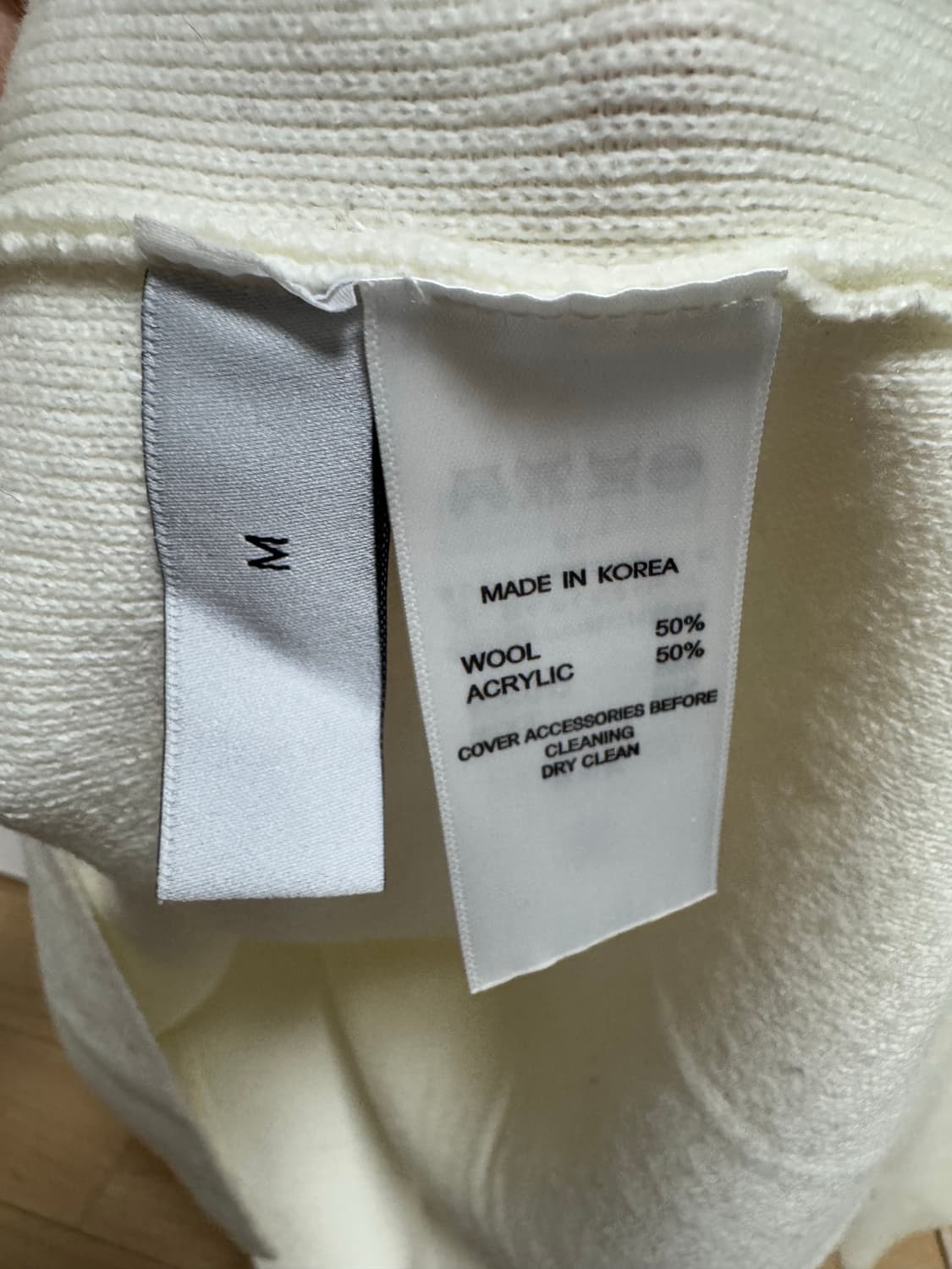 laine 라이네 크림 목폴라 니트 상품이미지2