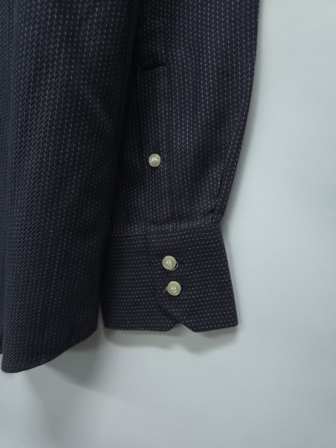 에르메네질도 제냐(Zegna) 블랙 스티치셔츠 (100~105) 상품이미지7