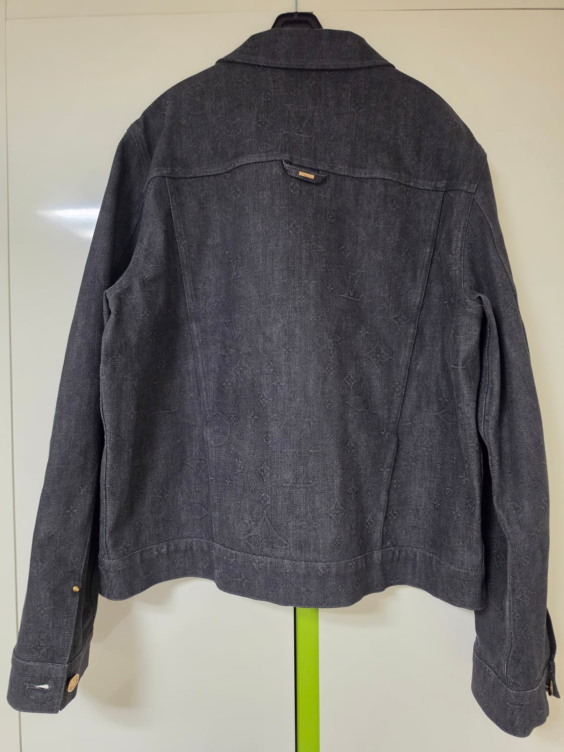 (새상품급) 루이비통 모노그램 데님 자켓 사이즈 52 100-105사이즈 상품이미지2