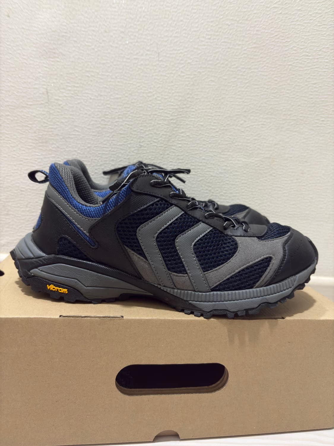 체코군 보급 트레이너 신발 운동화 275(체감 270) 상품이미지2